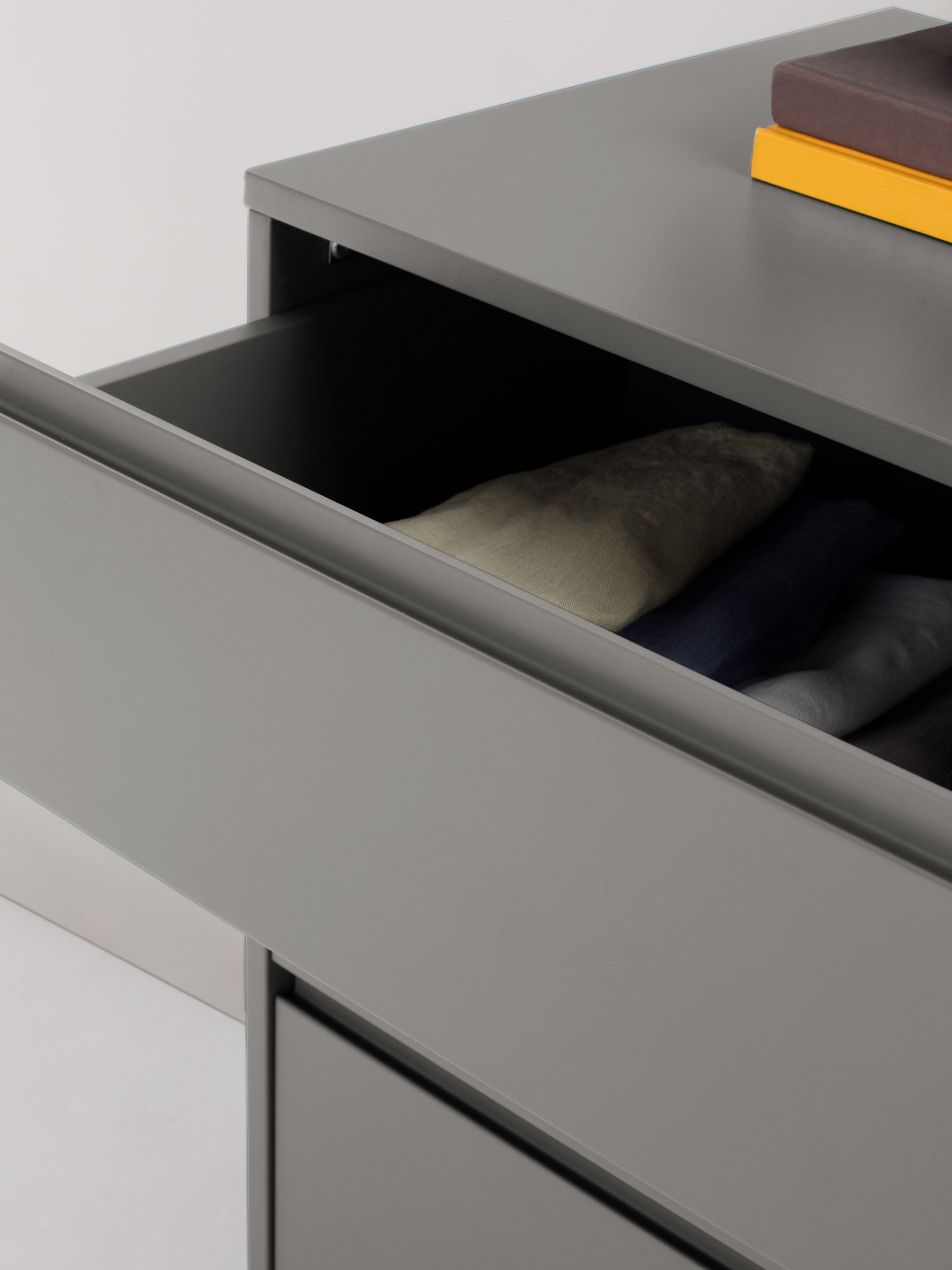 Elona Chest of Drawers in Grey - Image 3 of 5