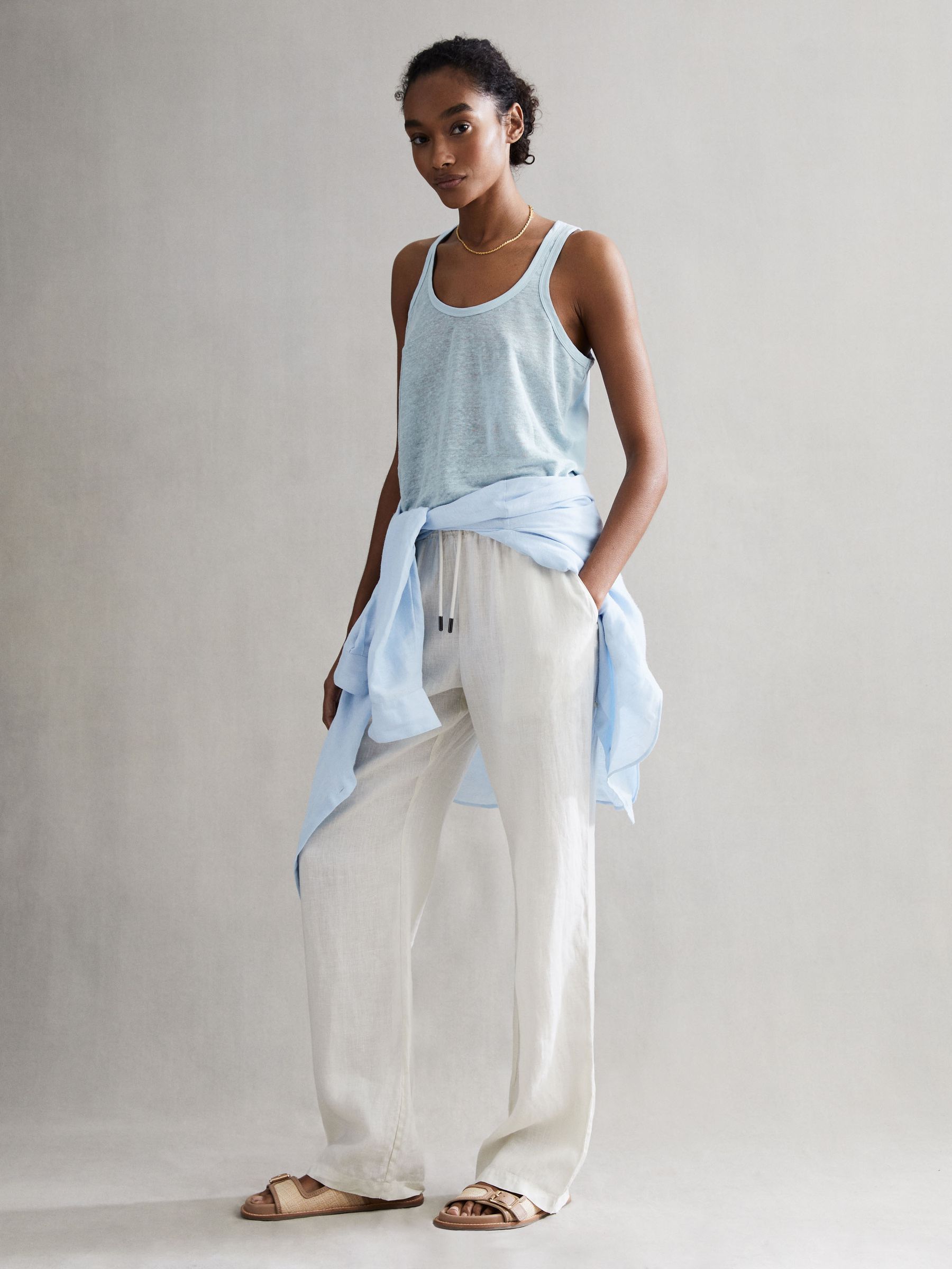 Linen Crew Neck Vest in Blue - Image 3 of 5