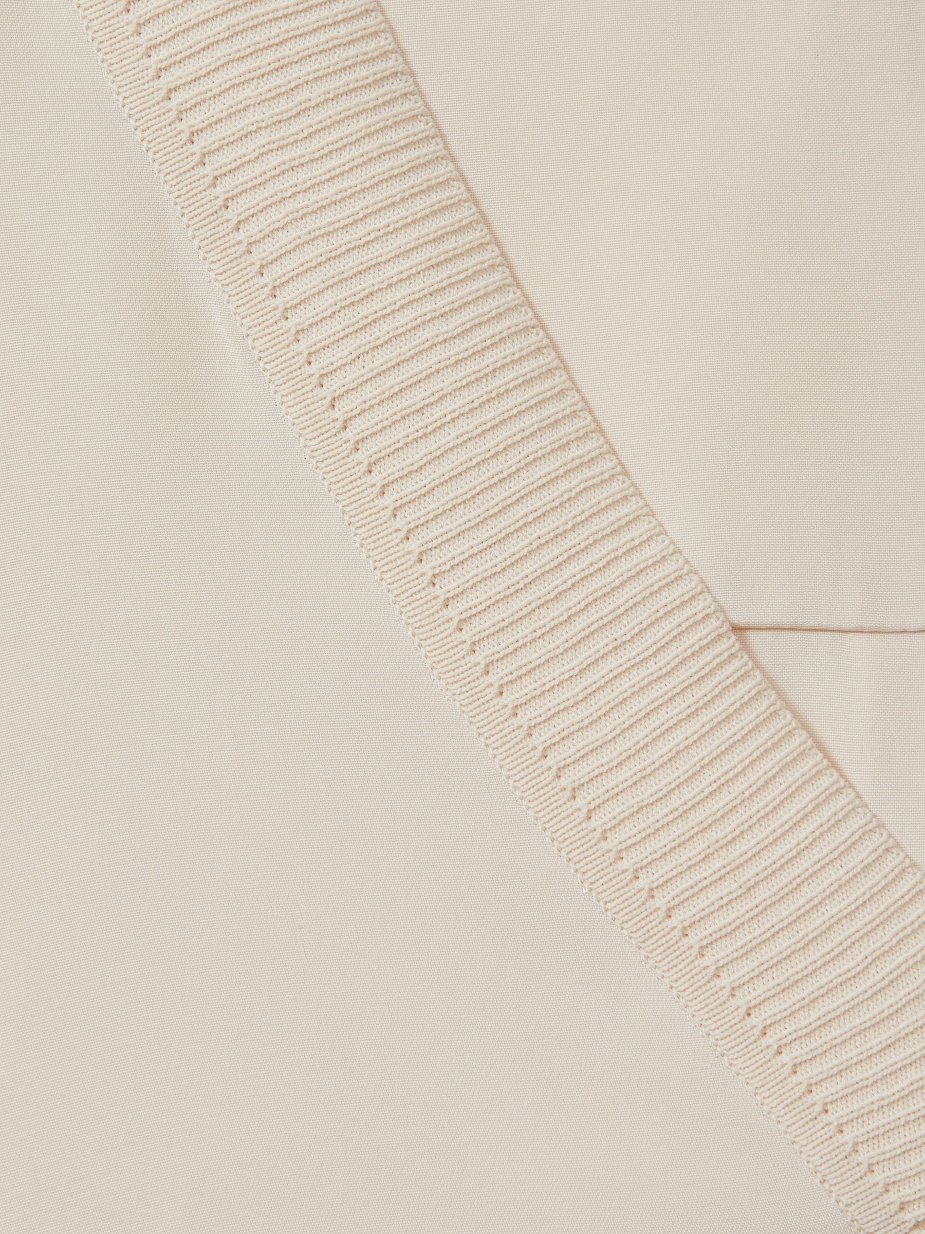 Relaxed High-Low V-Neck Top in Pale Pink - Image 5 of 5