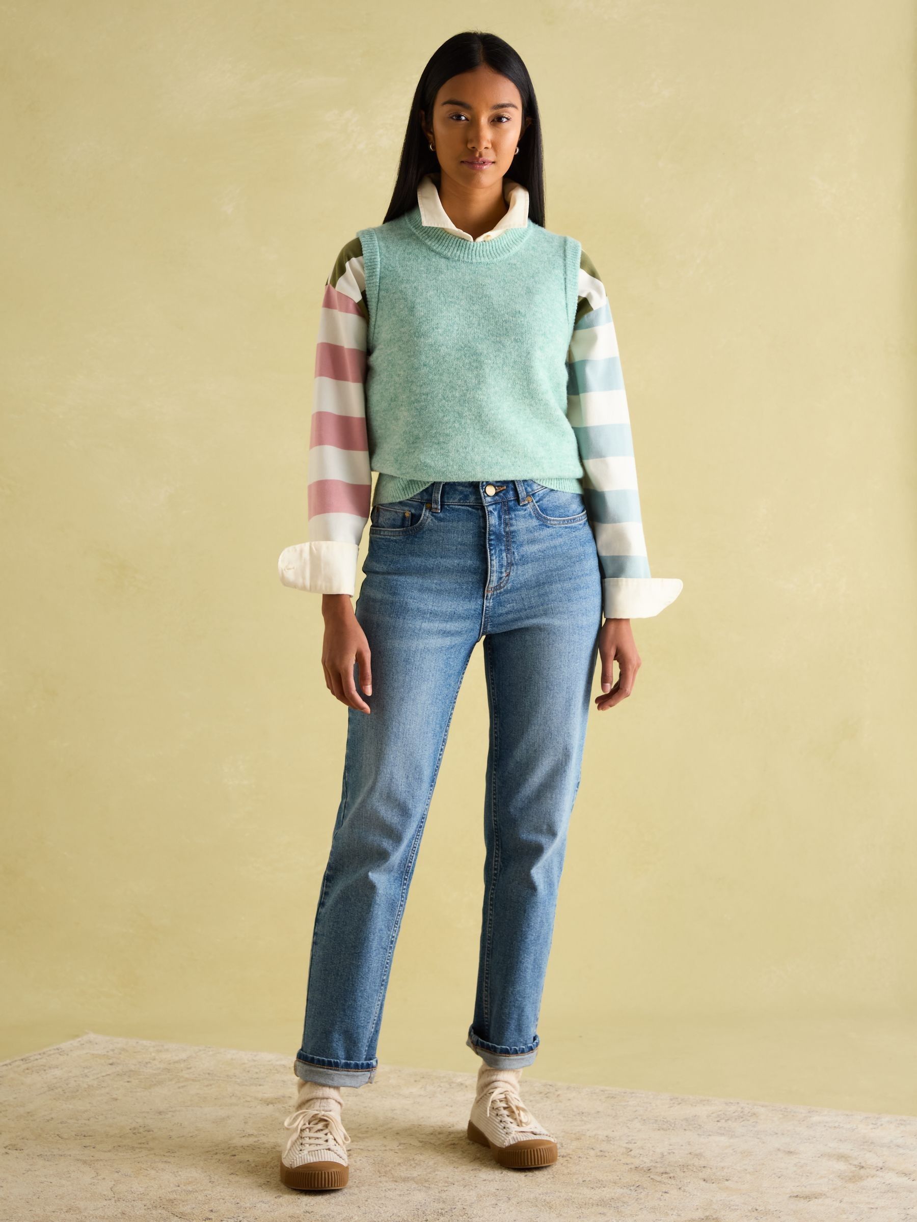 Holly Green Regular Fit Knitted Vest - Image 5 of 7