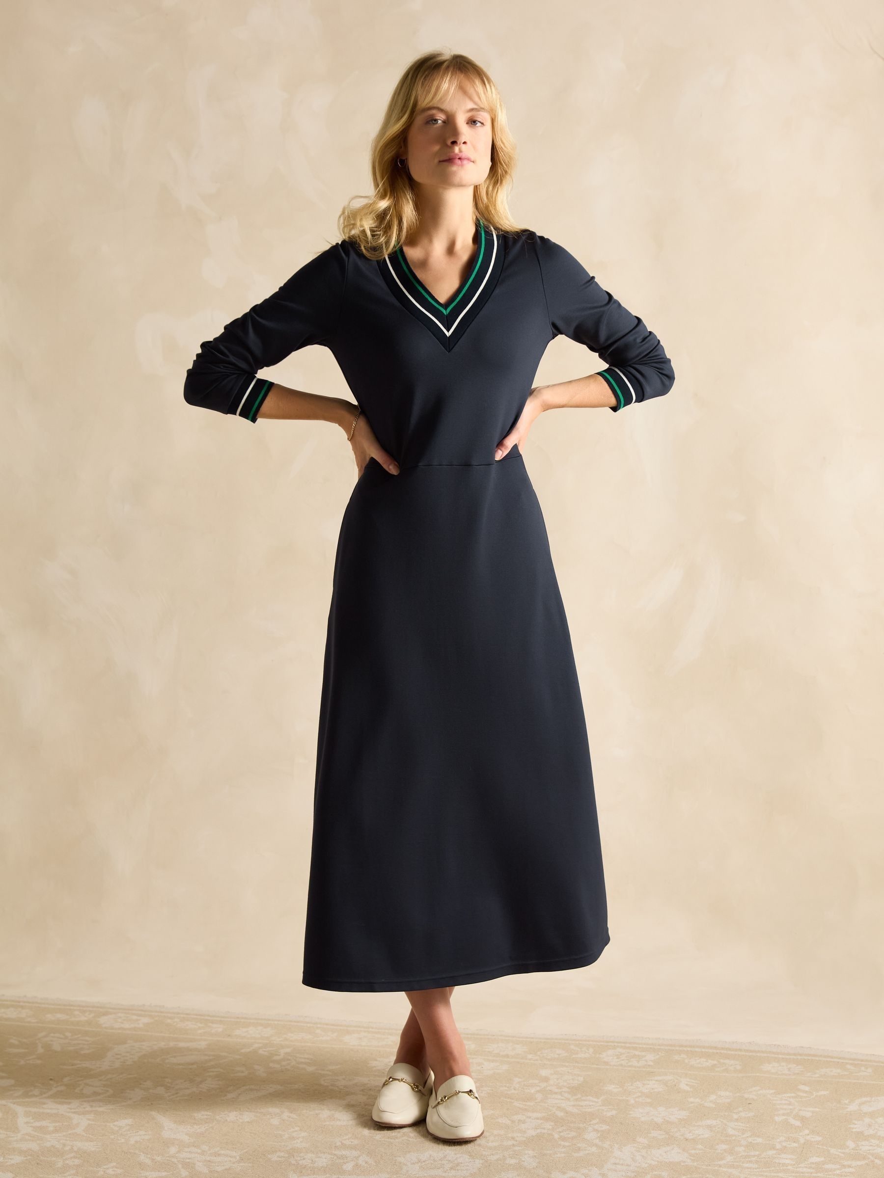 Juliet V-Neck Navy Long Sleeve Ponte Maxi Dress - Image 4 of 7
