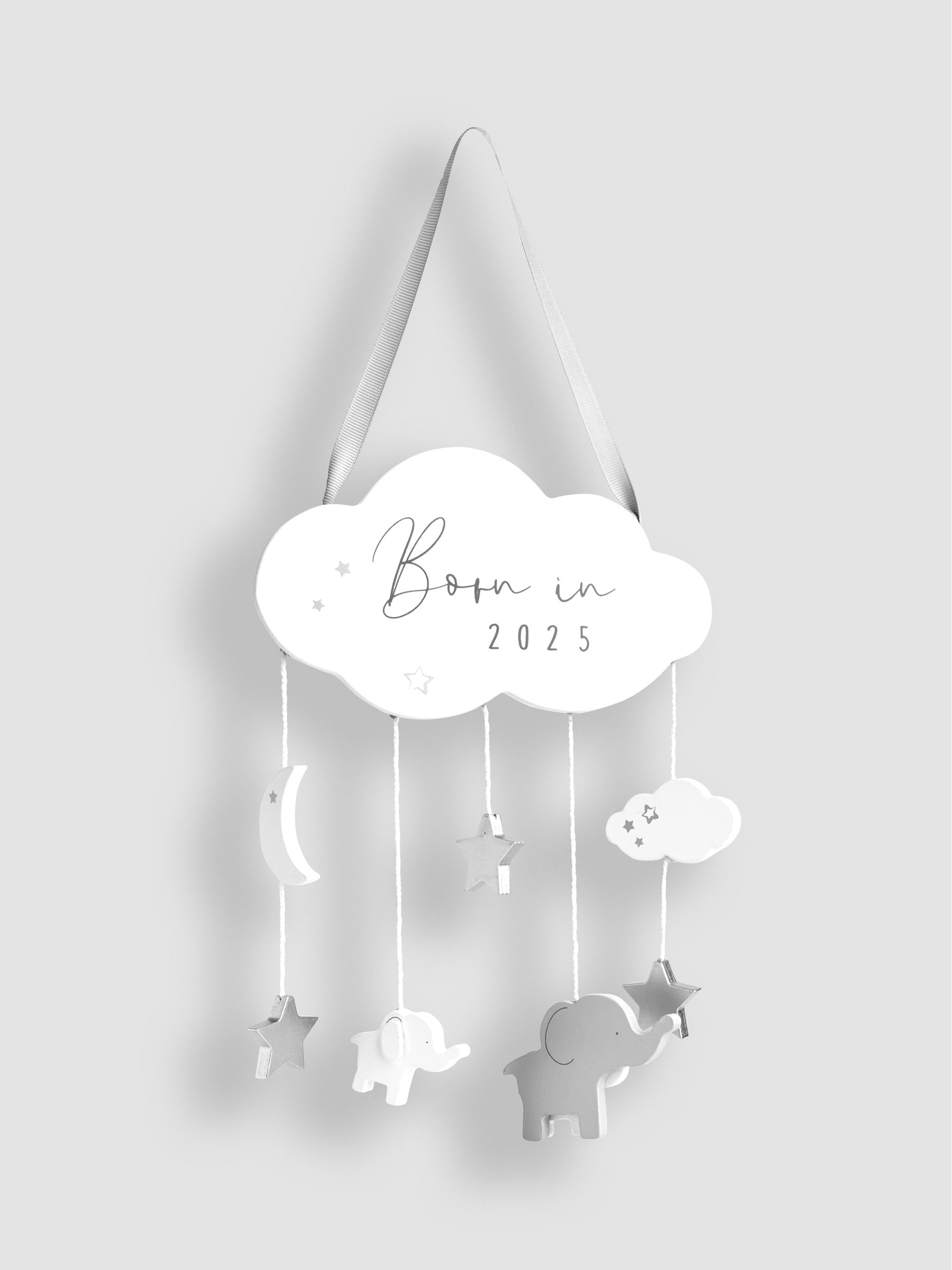 Born in 2025 Wooden Wall Hanging - Image 2 of 6