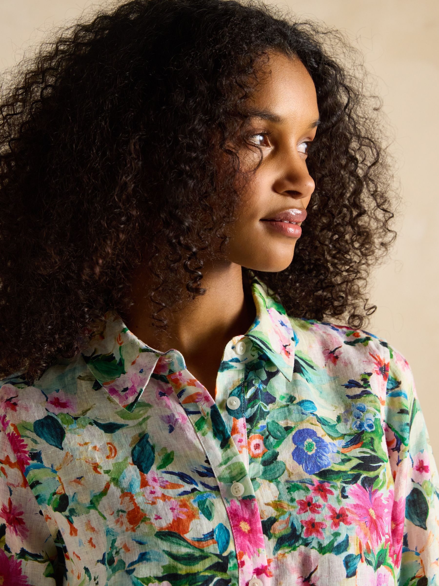 Maeva Multi Floral Relaxed Fit 100% Linen Shirt - Image 3 of 7