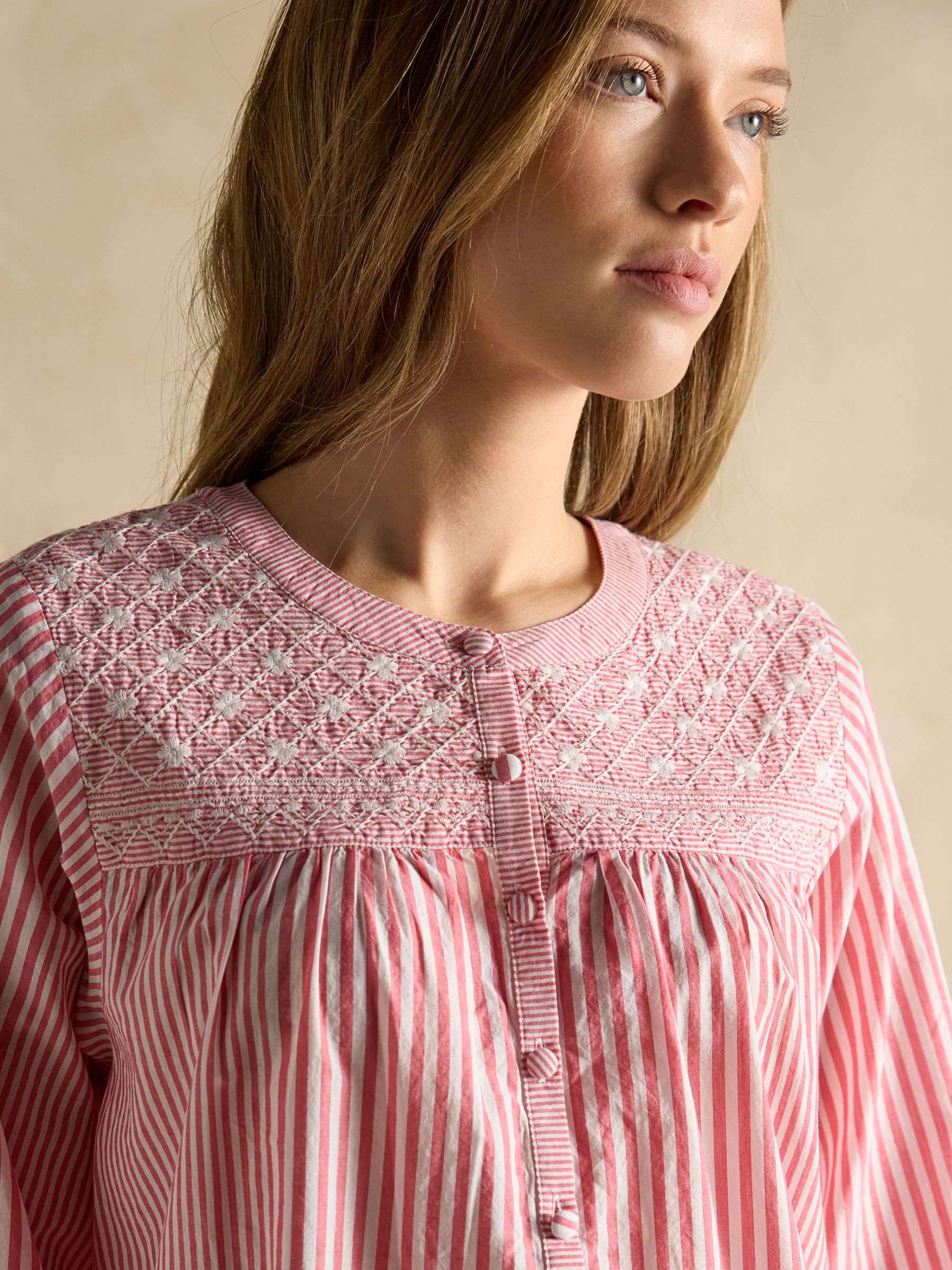 Amelie Red/White Embroidered Cotton Blouse - Image 4 of 6