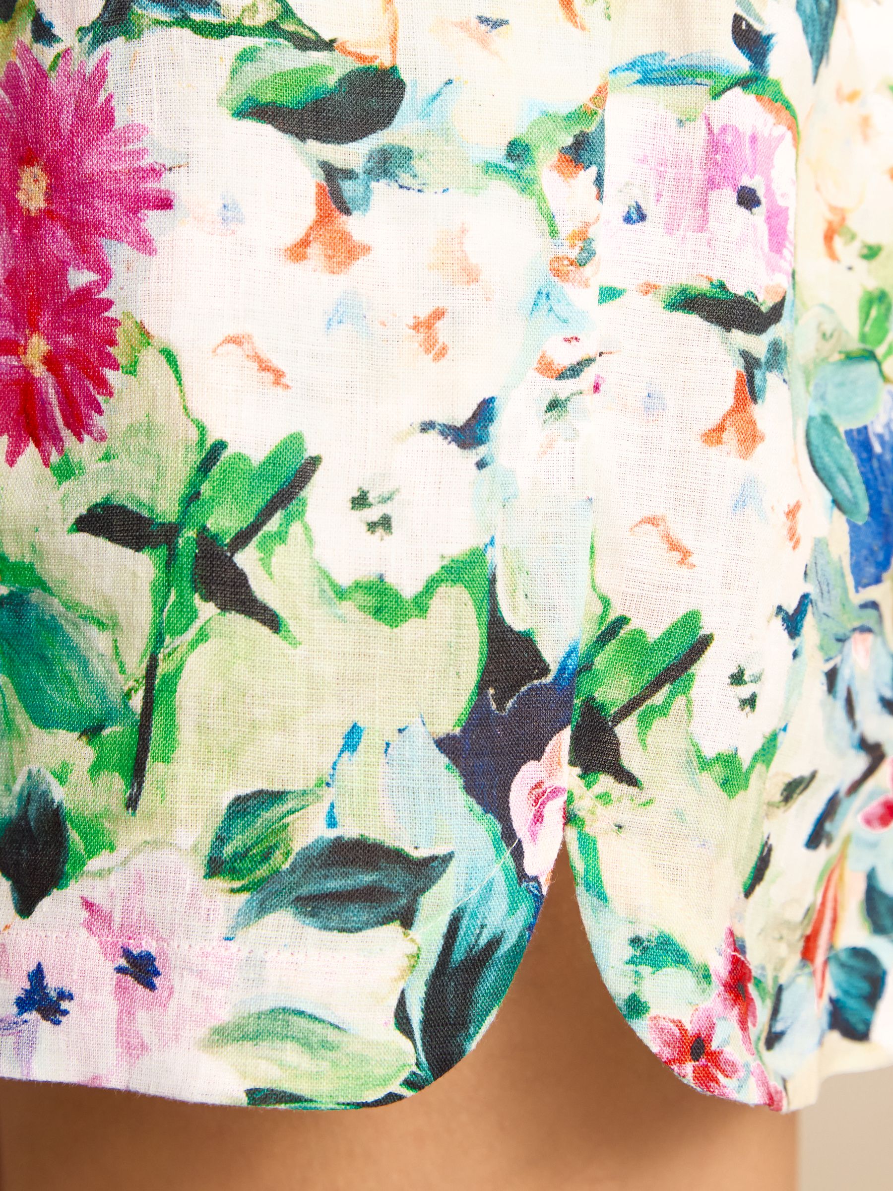 Multi Floral Pull On 100% Linen Shorts - Image 5 of 8