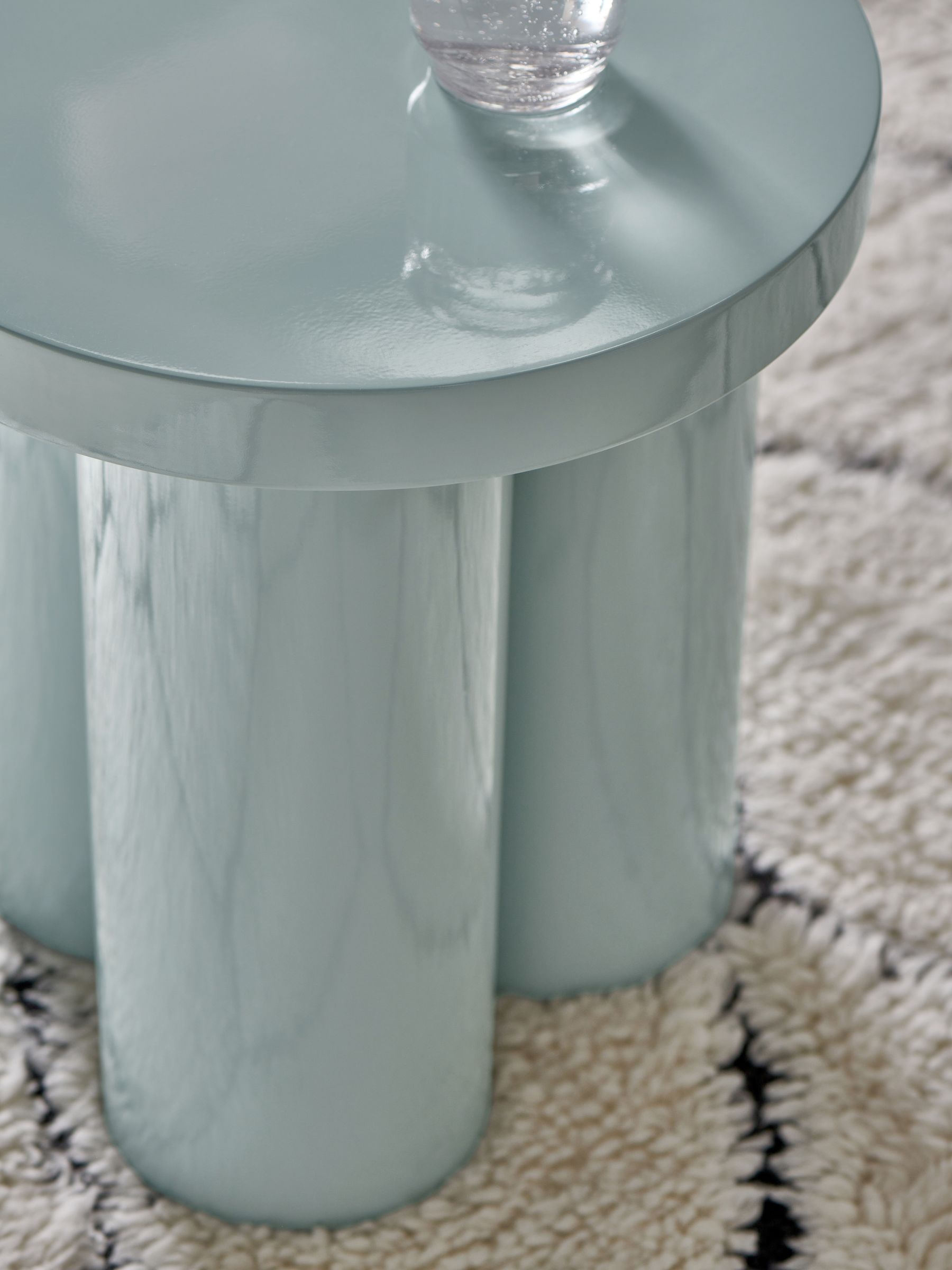Lacey Side Table in Light Blue Gloss - Image 3 of 3