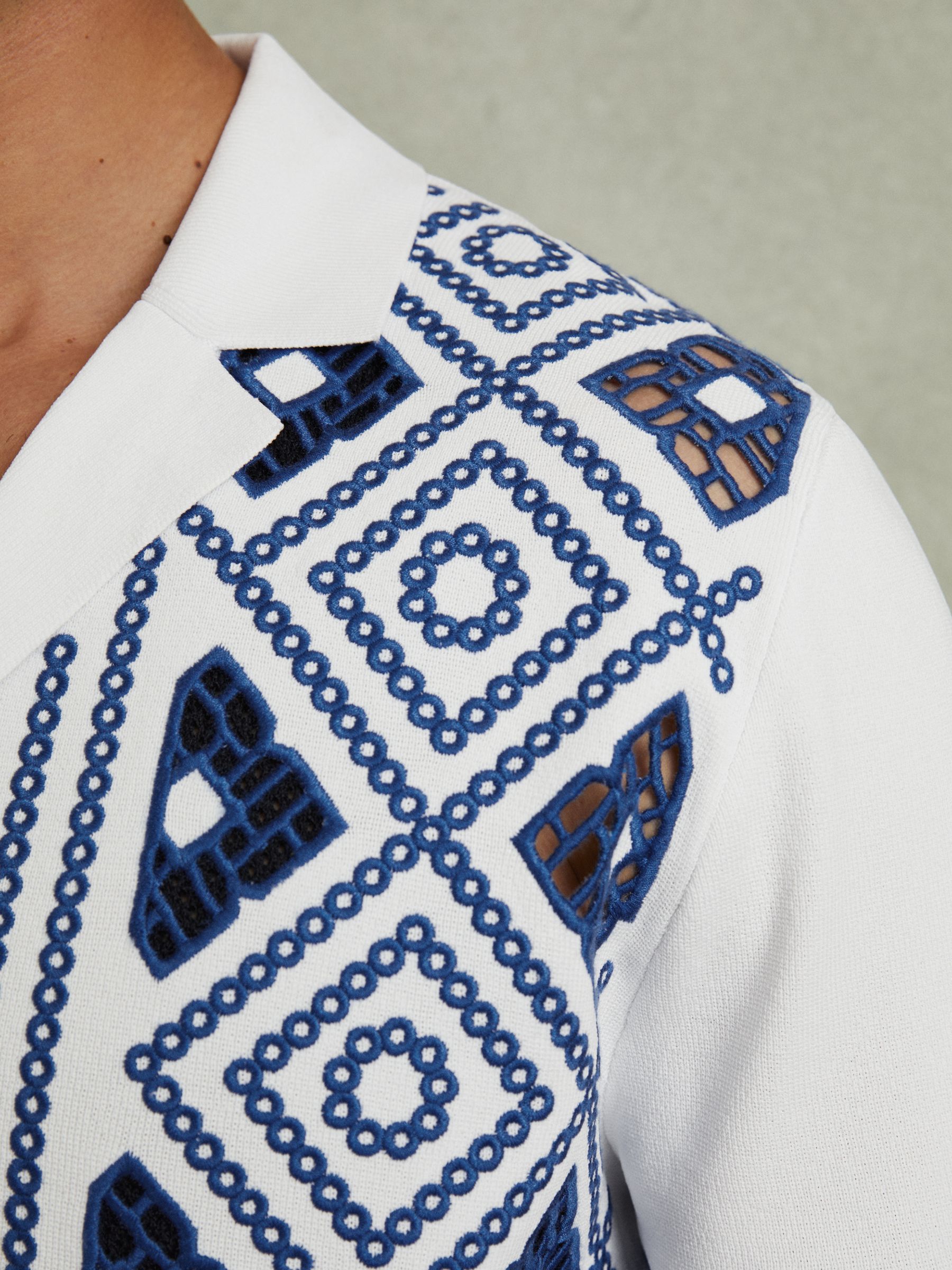 Contrast Embroidered Cuban Collar Shirt in White/Bright Blue - Image 3 of 5