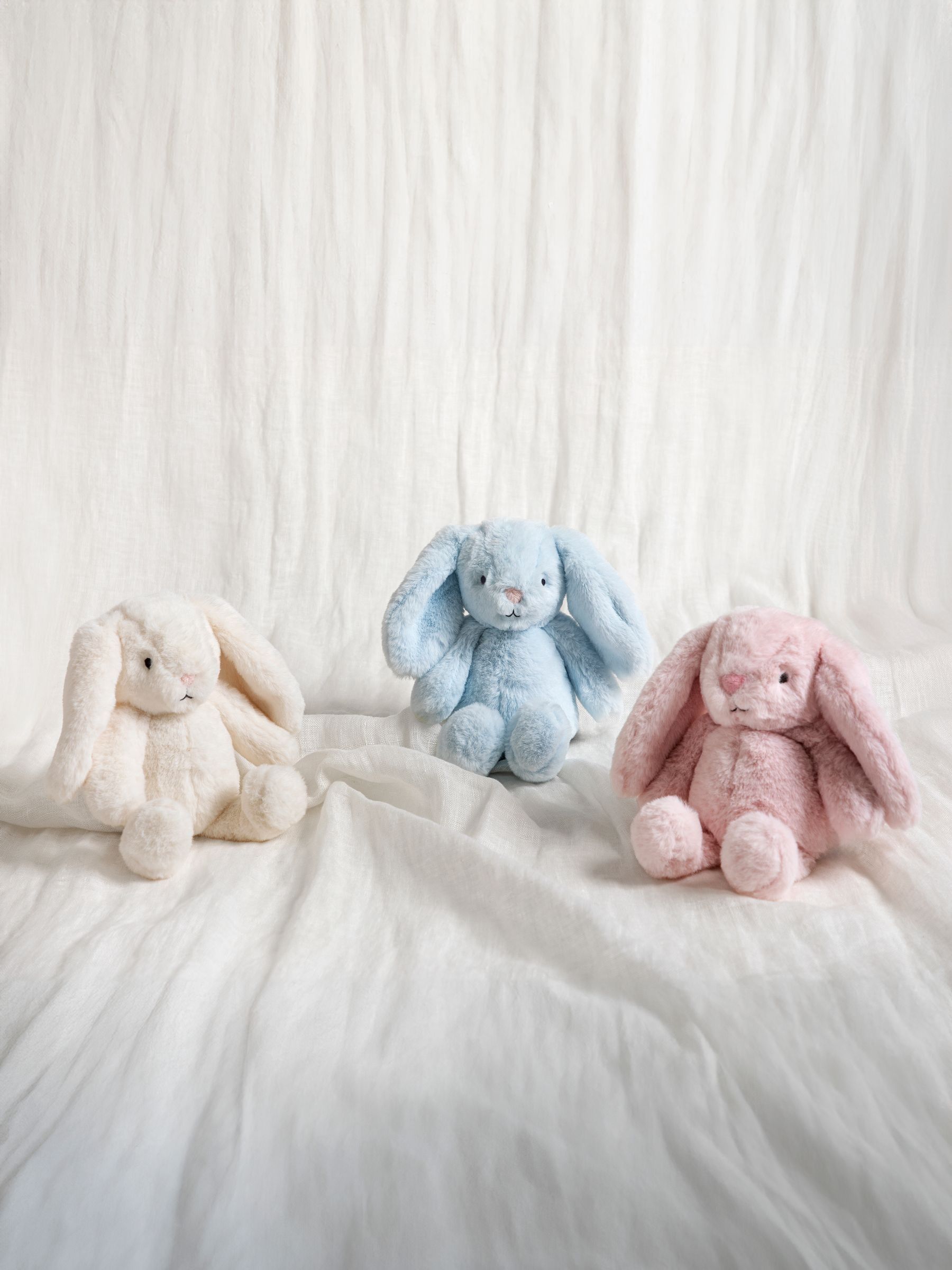 アートドール✽ぬいぐるみ✽ぴっぴちゃん✽柔らかボディ✽5ジョイント✽中サイズ Betsy White Bunny Soft Toy Plushie - Small | JoJo Maman Bébé