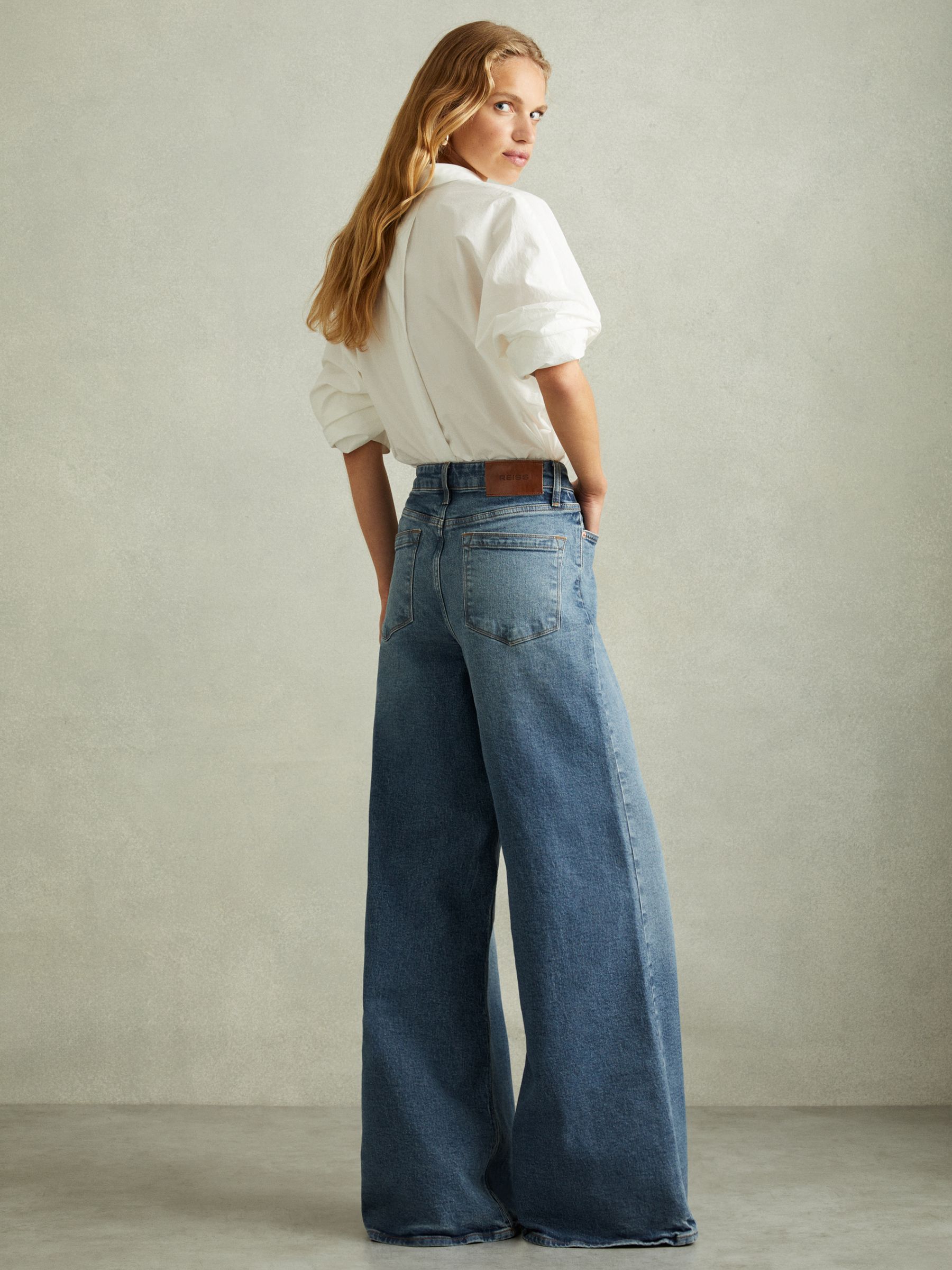 Wide Leg Jeans in Mid Blue - Image 4 of 5