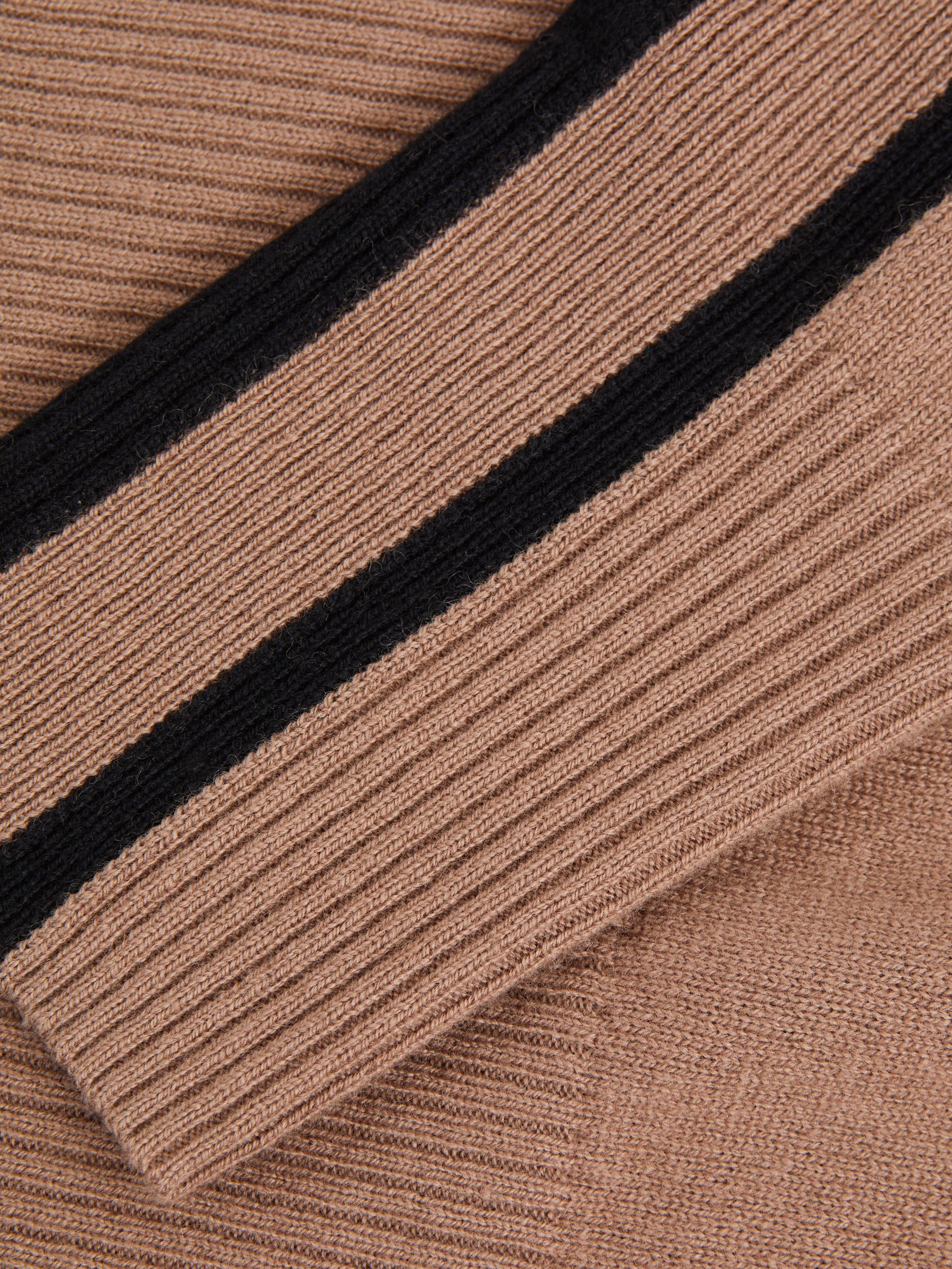 Wool Blend Colourblock Crew Neck Jumper with Cashmere in Mink/Black - Image 5 of 5
