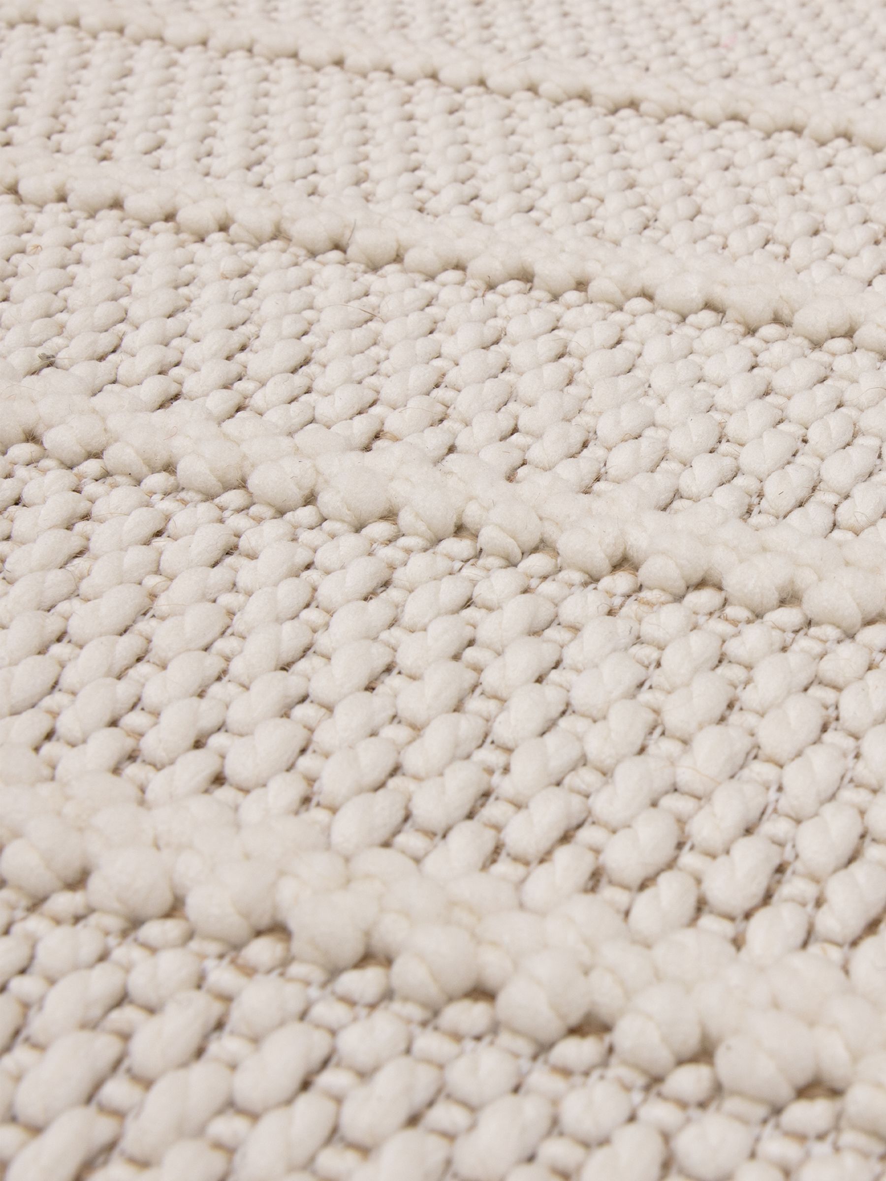Ivory Rug - Image 6 of 6
