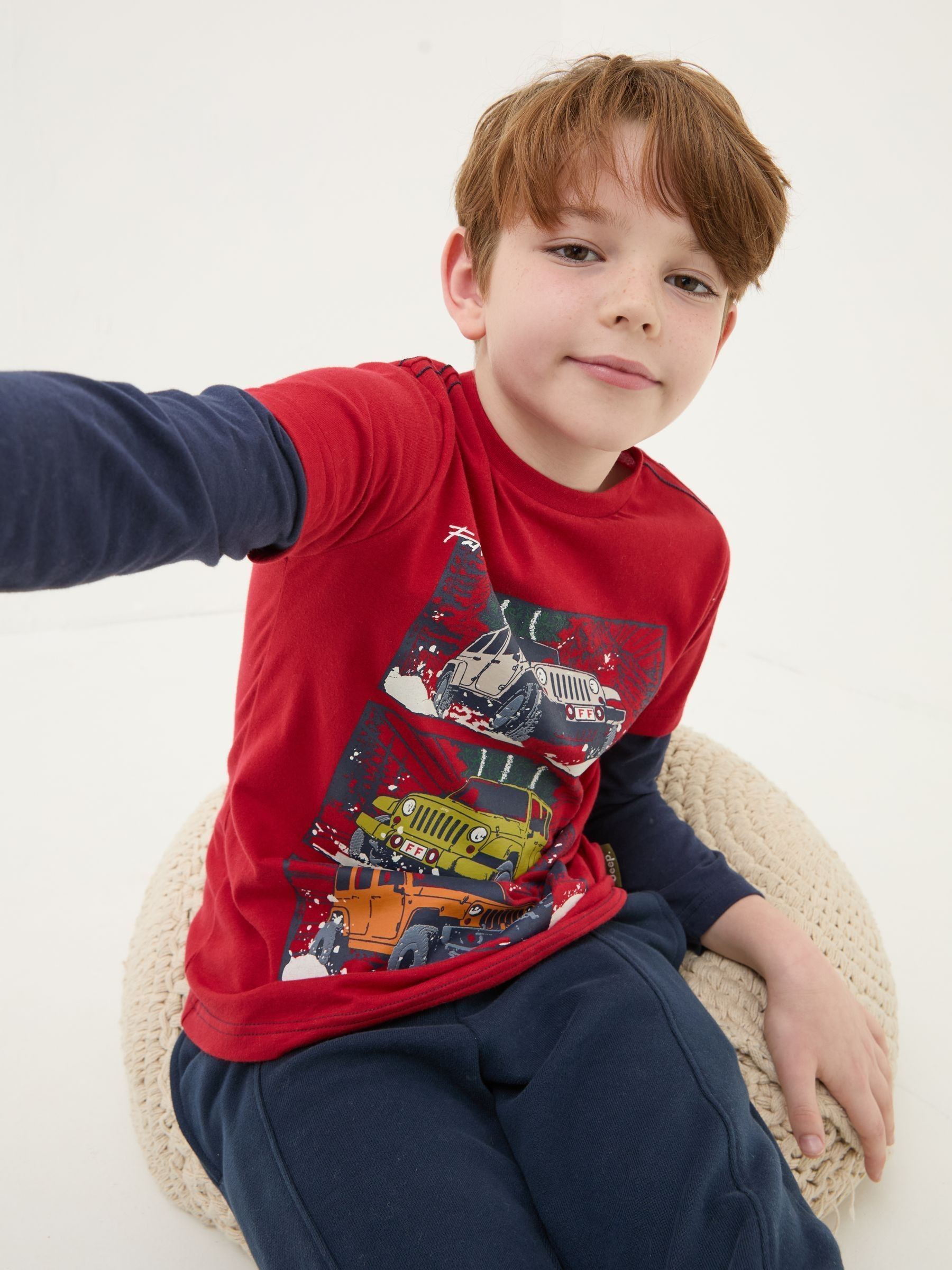 Red Jeep T-Shirt - Image 4 of 6