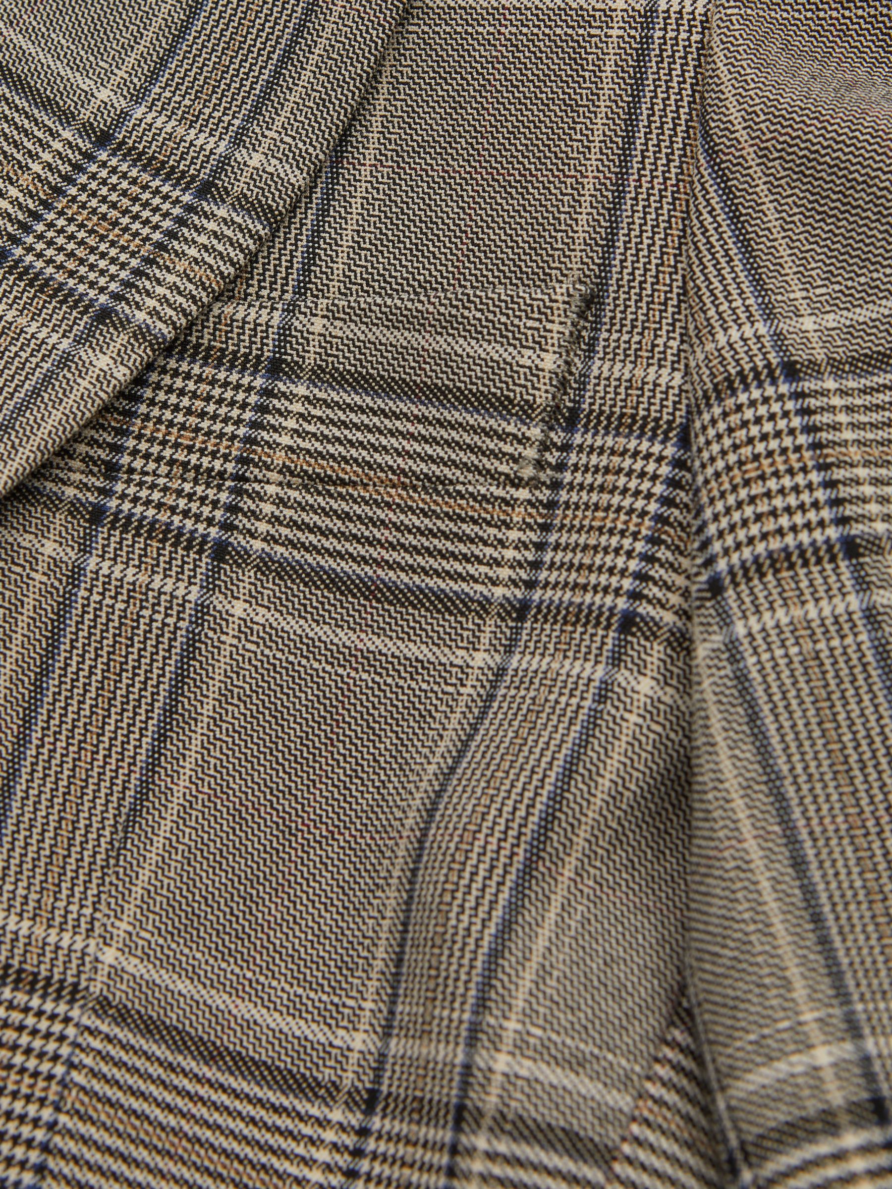 Petite Checked Slim Fit Suit Blazer in Grey Check - Image 6 of 7