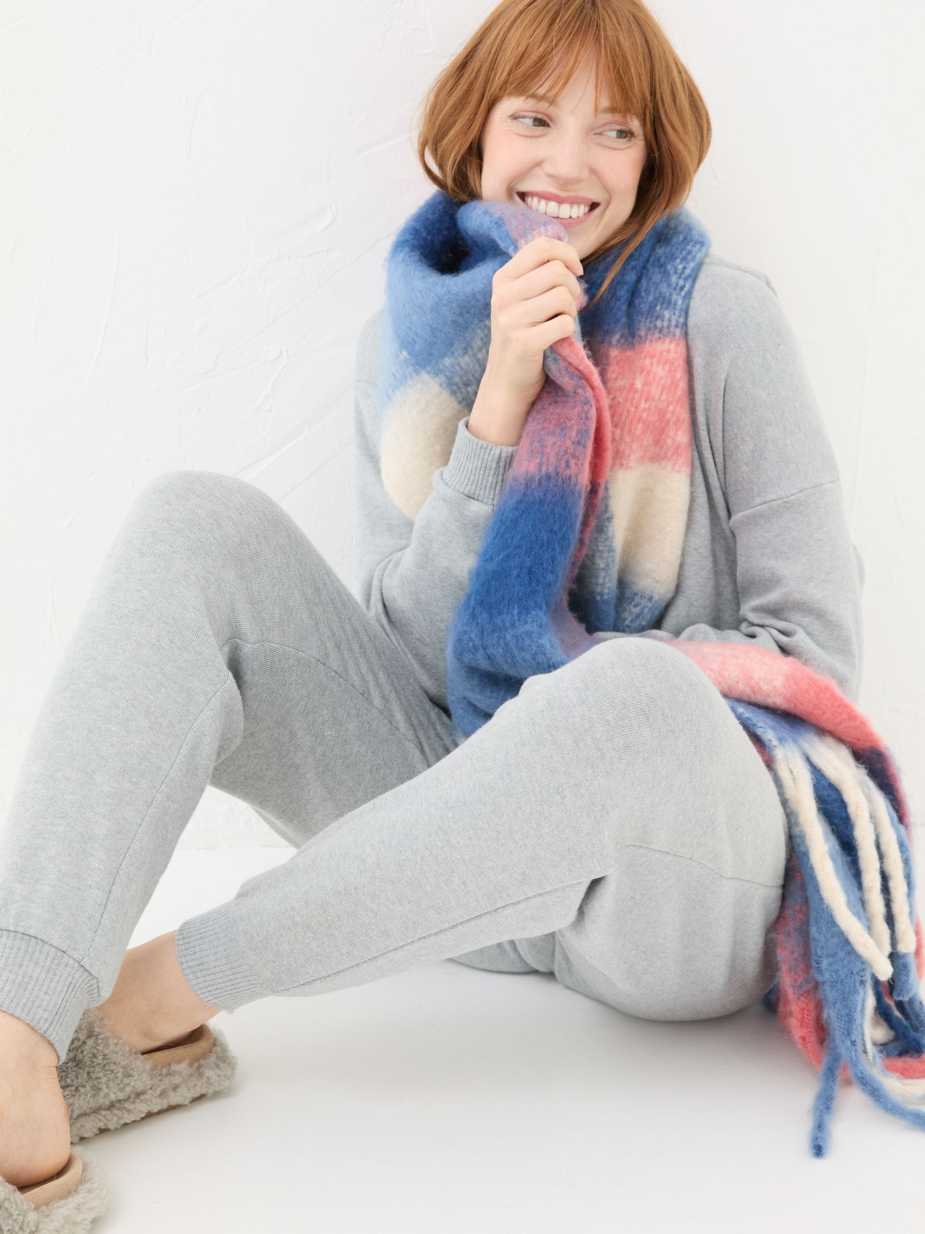 Hannah Grey Lounge Joggers - Image 7 of 9