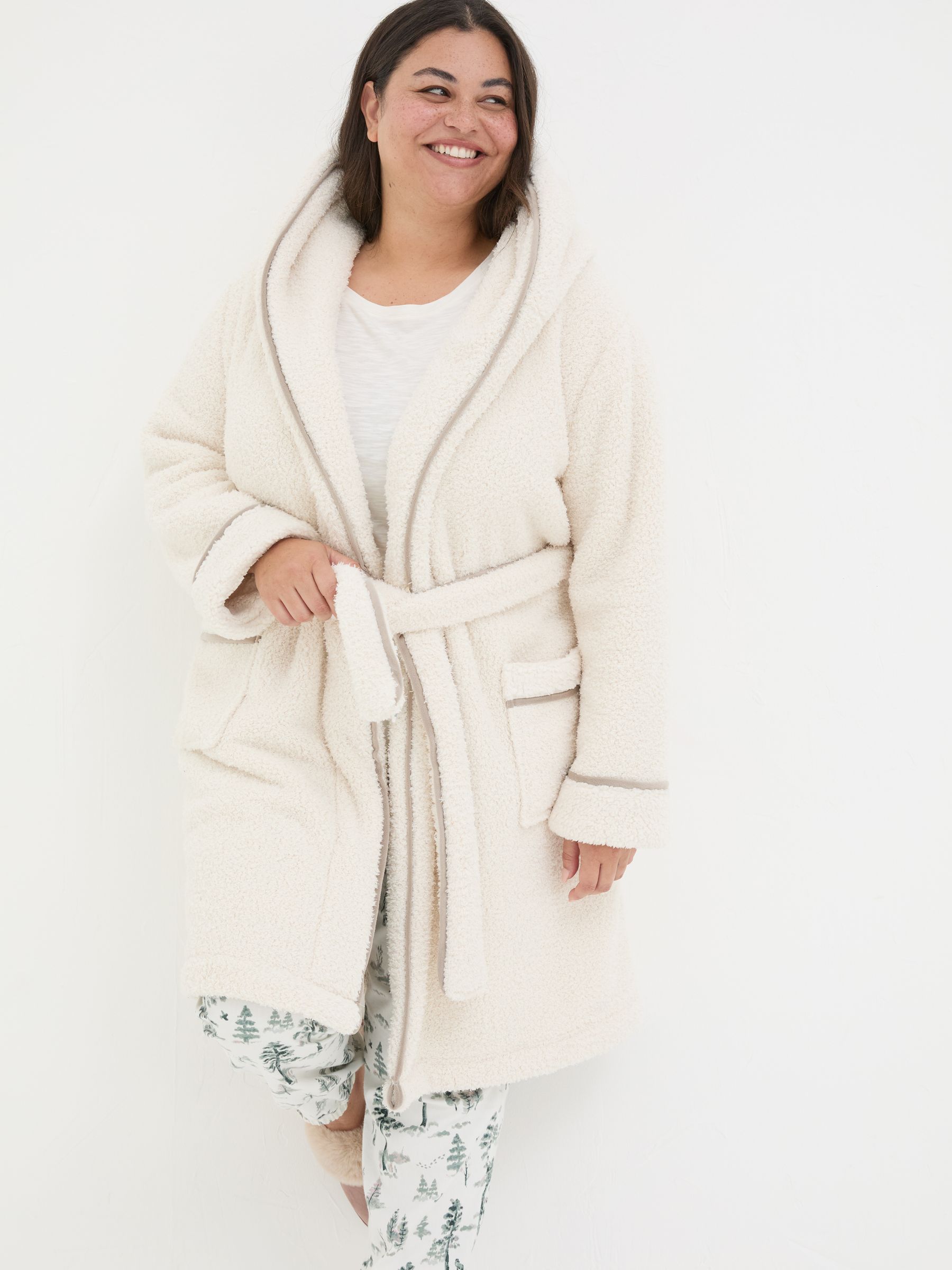 Snuggle Ivory Dressing Gown - Image 4 of 10