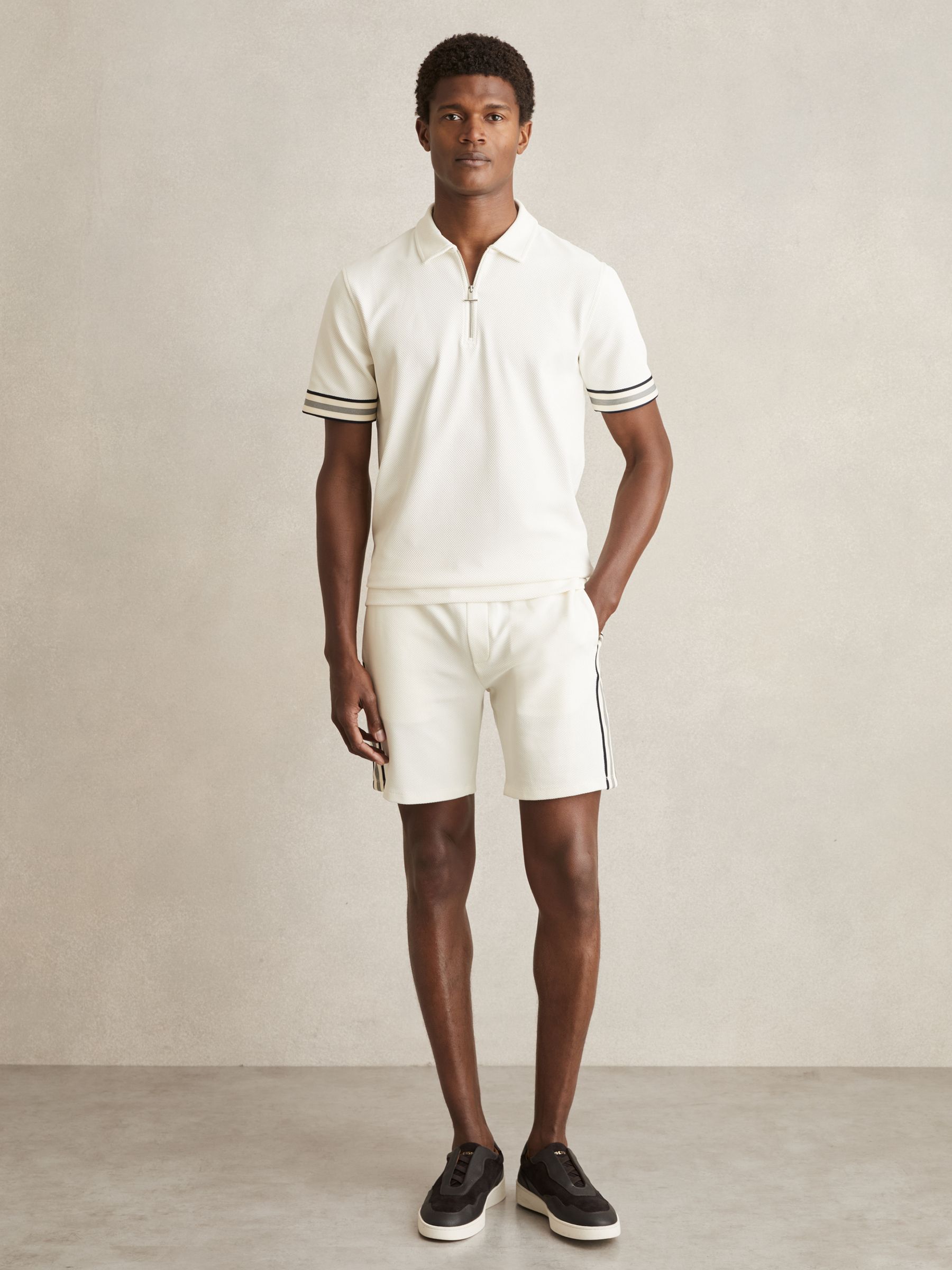 Textured Contrast Trim Half-Zip Polo Shirt in Off White - Image 3 of 6