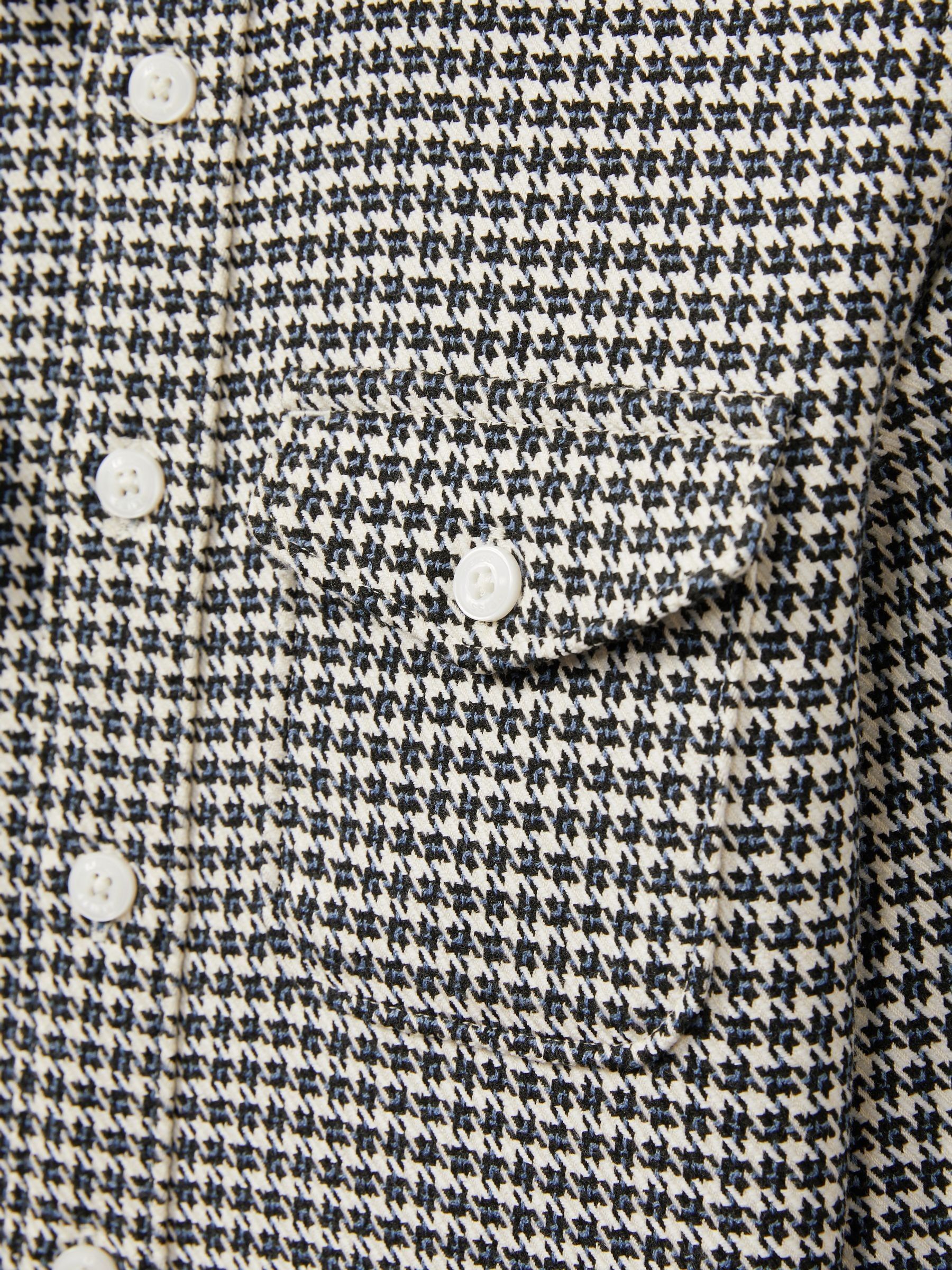 Dogtooth-Twill Overshirt in Blue - Image 4 of 4
