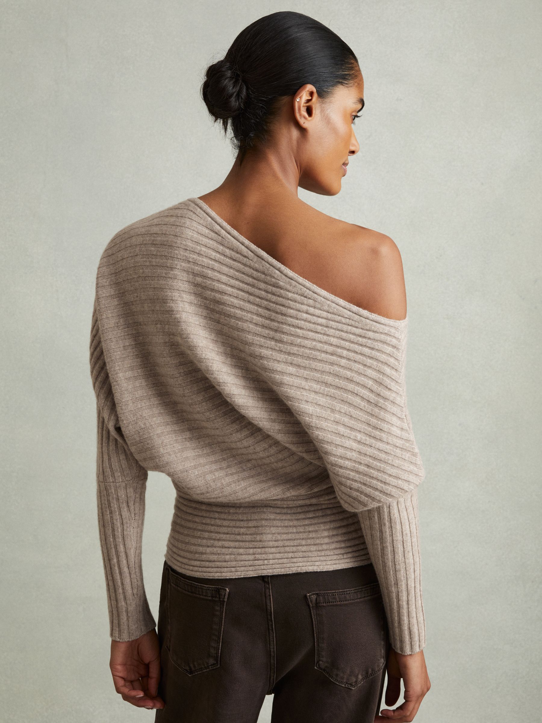 Wool-Cashmere Off-The-Shoulder Draped Jumper in Neutral - Image 5 of 6