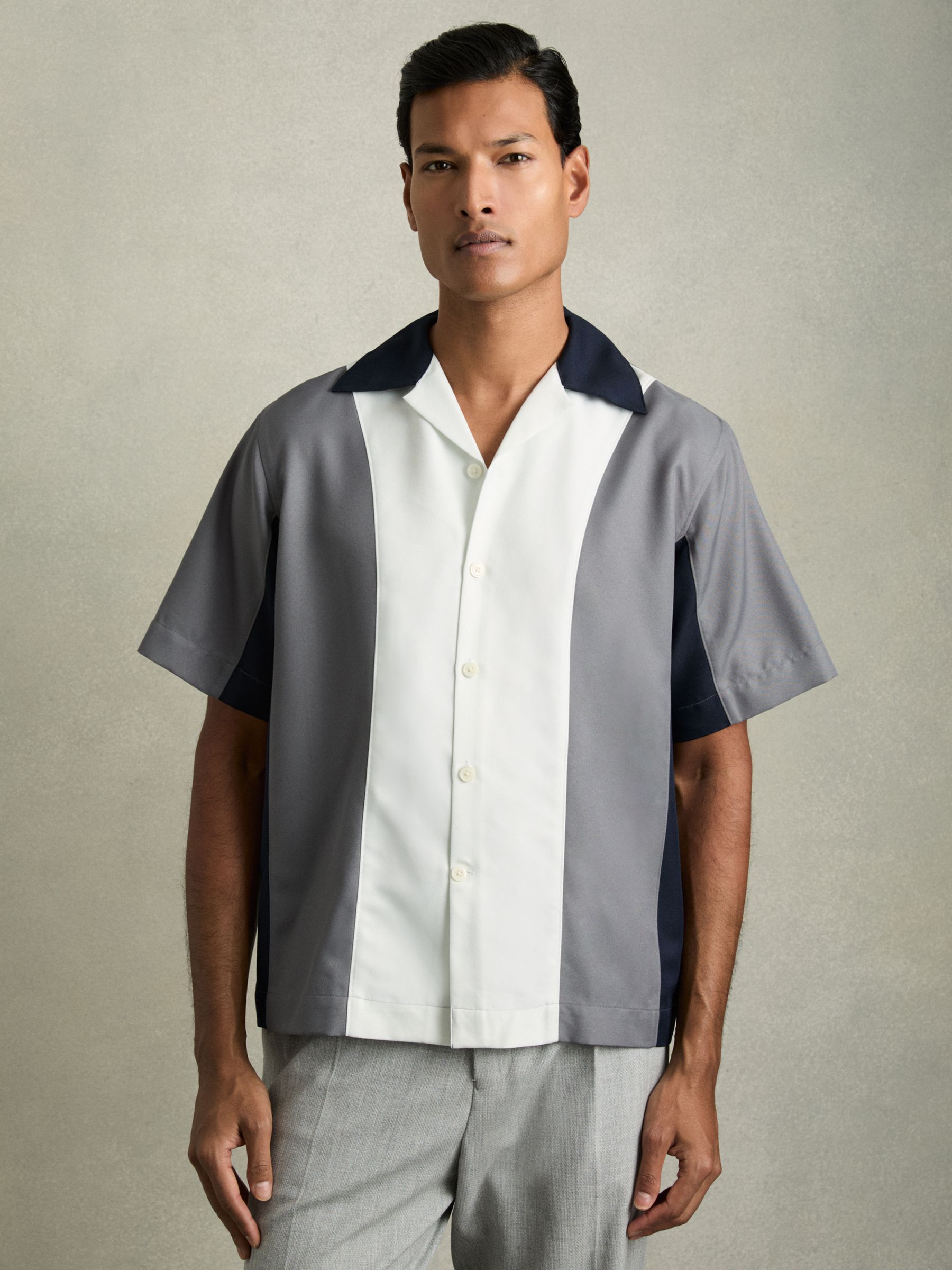 Colourblock Cuban Collar Shirt in Blue Multi - Image 3 of 6