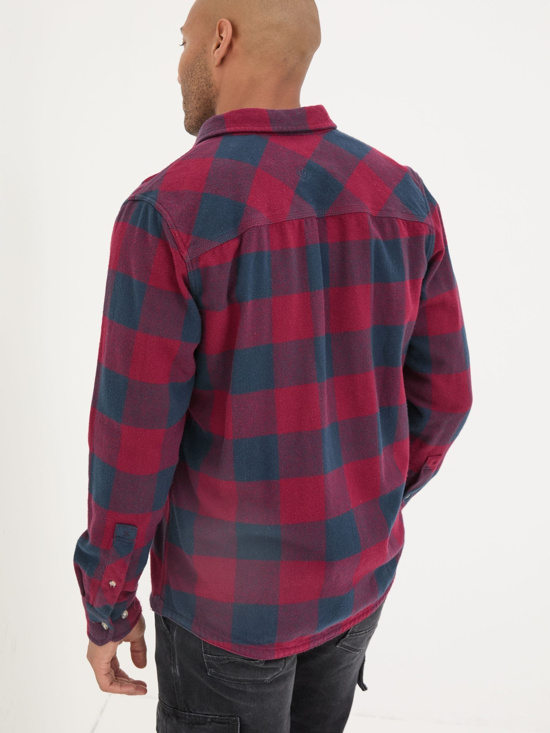 Dark Red Long Sleeve Big Buffalo 100% Cotton Shirt - Image 2 of 3