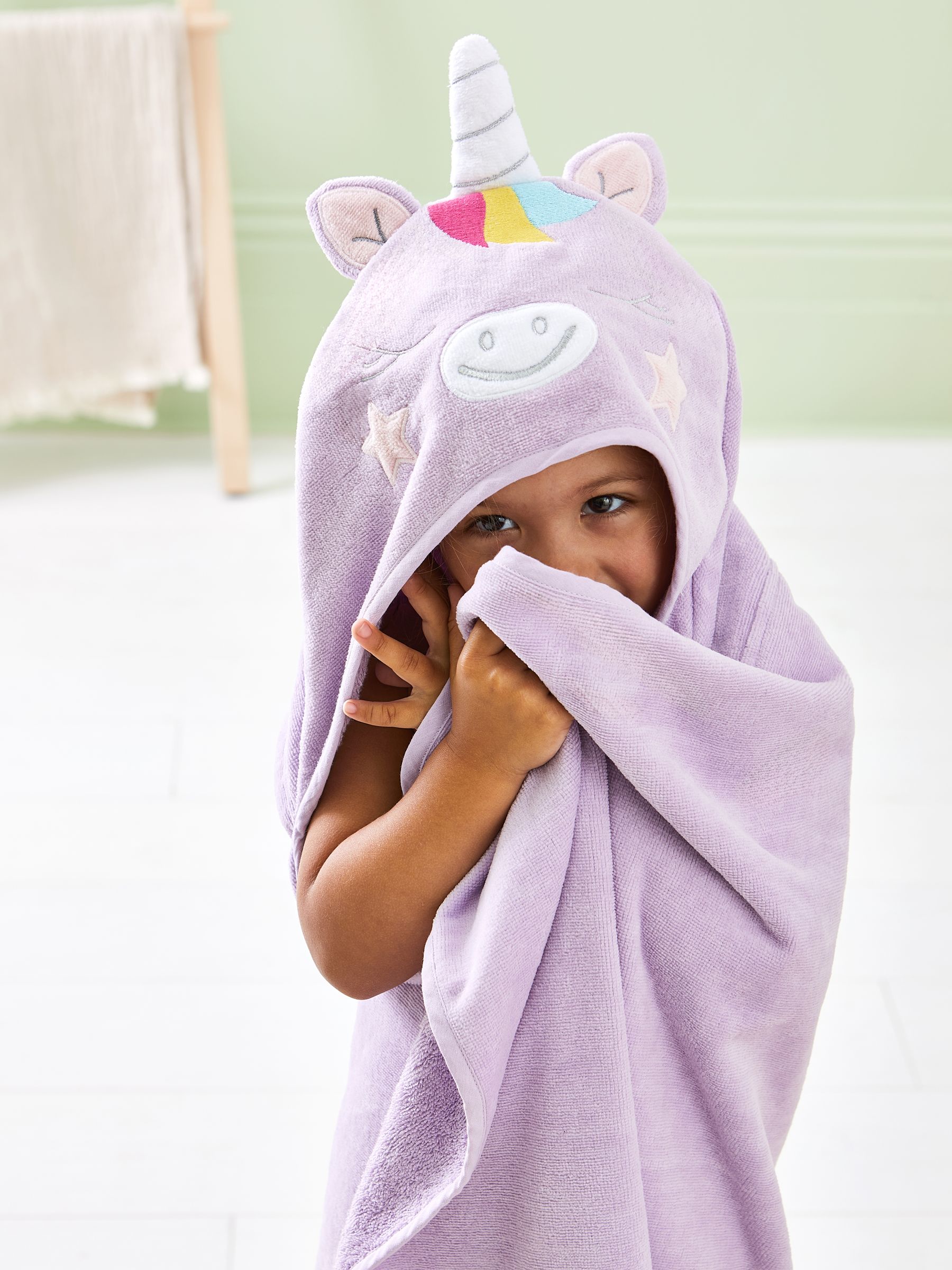 Lilac Purple Large Hooded Towel - Image 4 of 7