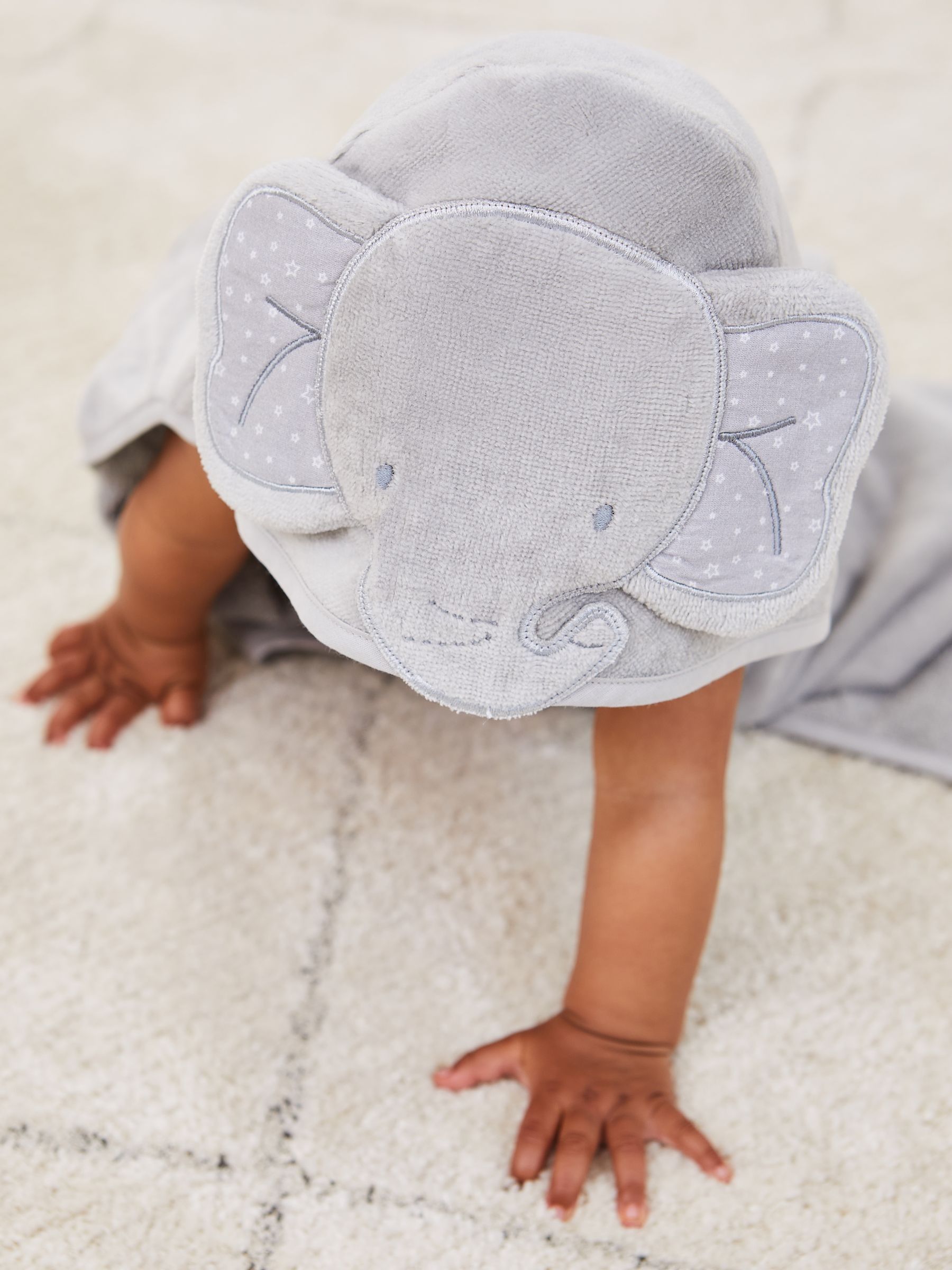 Grey Elephant Hooded Towel - Image 5 of 7