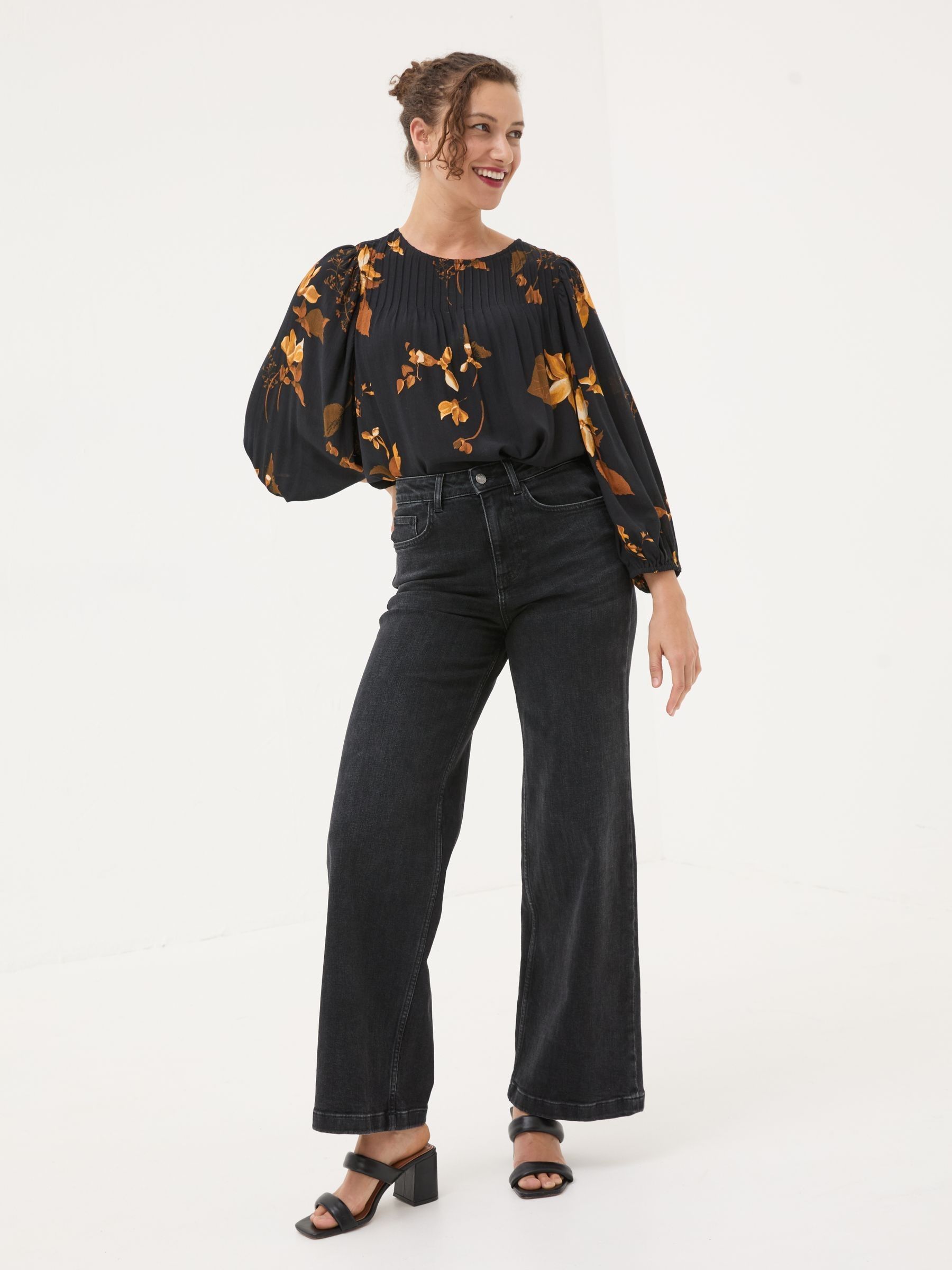 Black Wynn Floral Blouse - Image 4 of 9