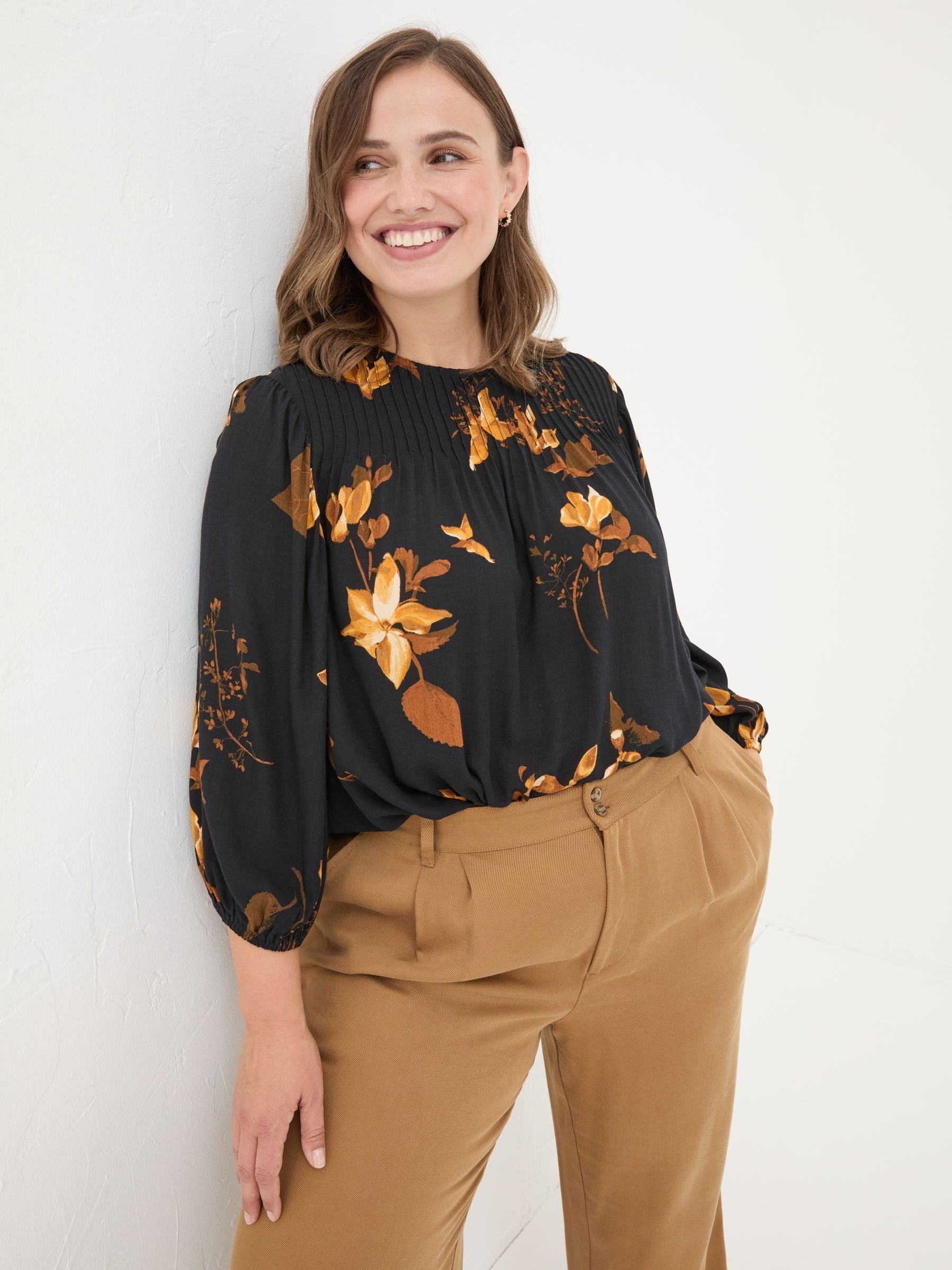 Black Wynn Floral Blouse - Image 6 of 9