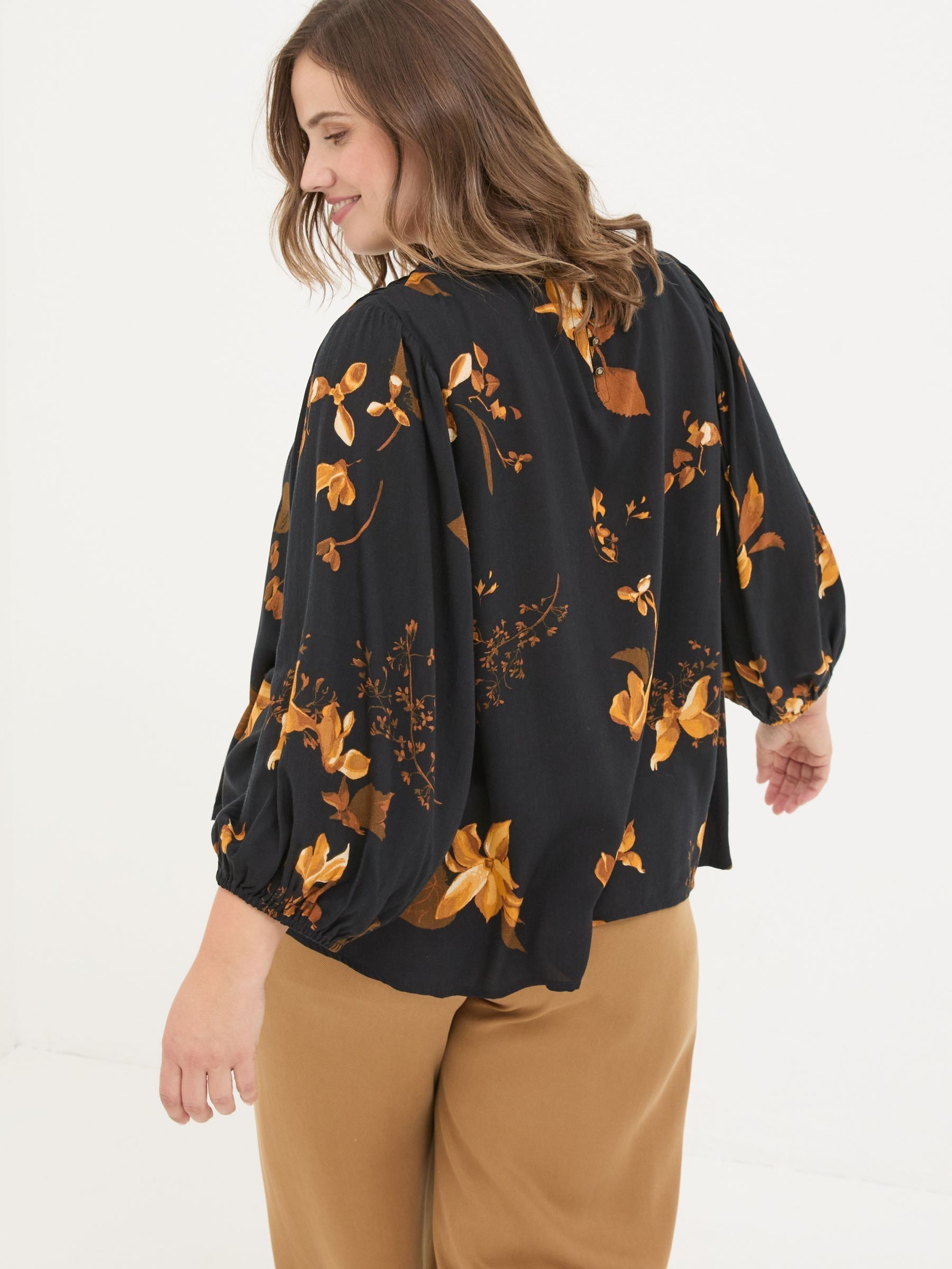 Black Wynn Floral Blouse - Image 7 of 9