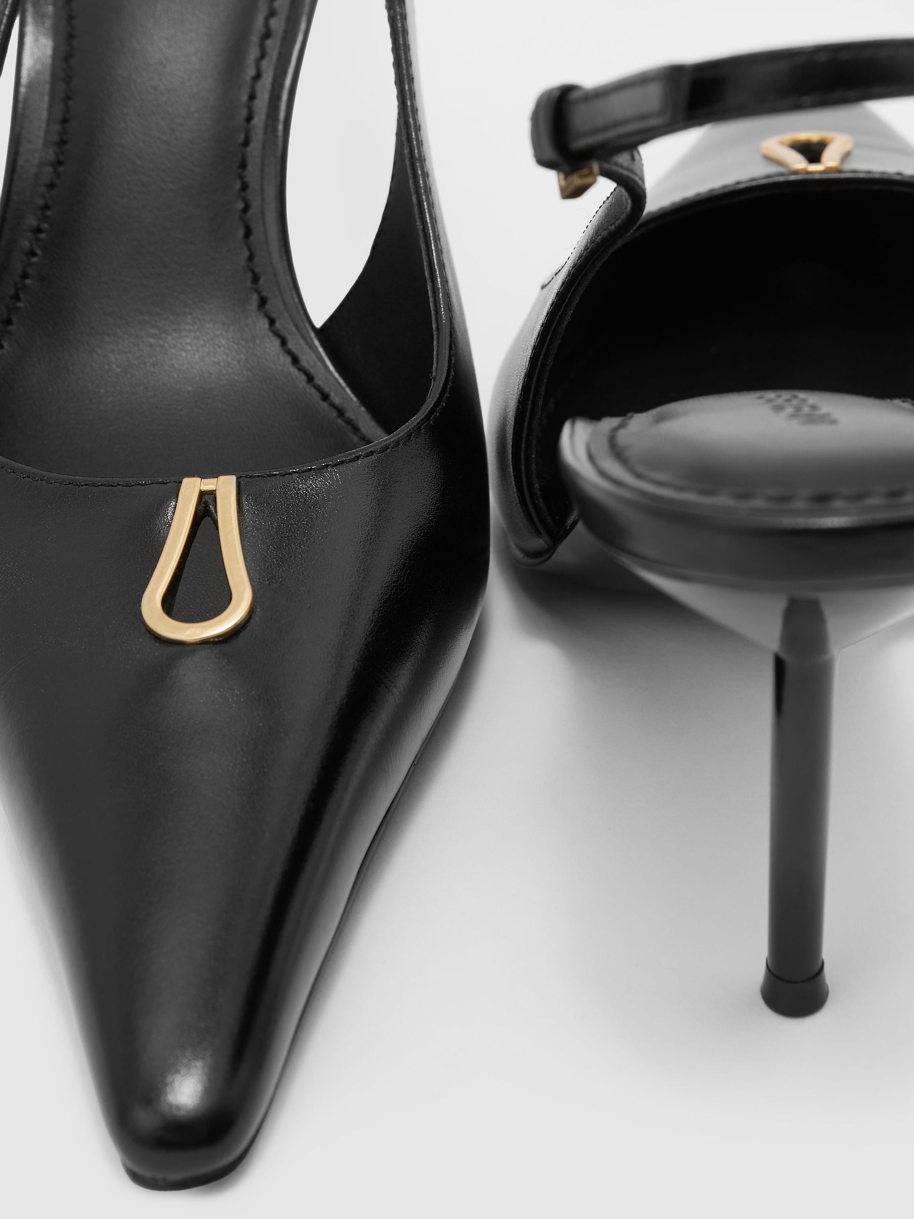Leather Hardware-Detail Mid-Heel Court Shoes in Black - Image 6 of 6