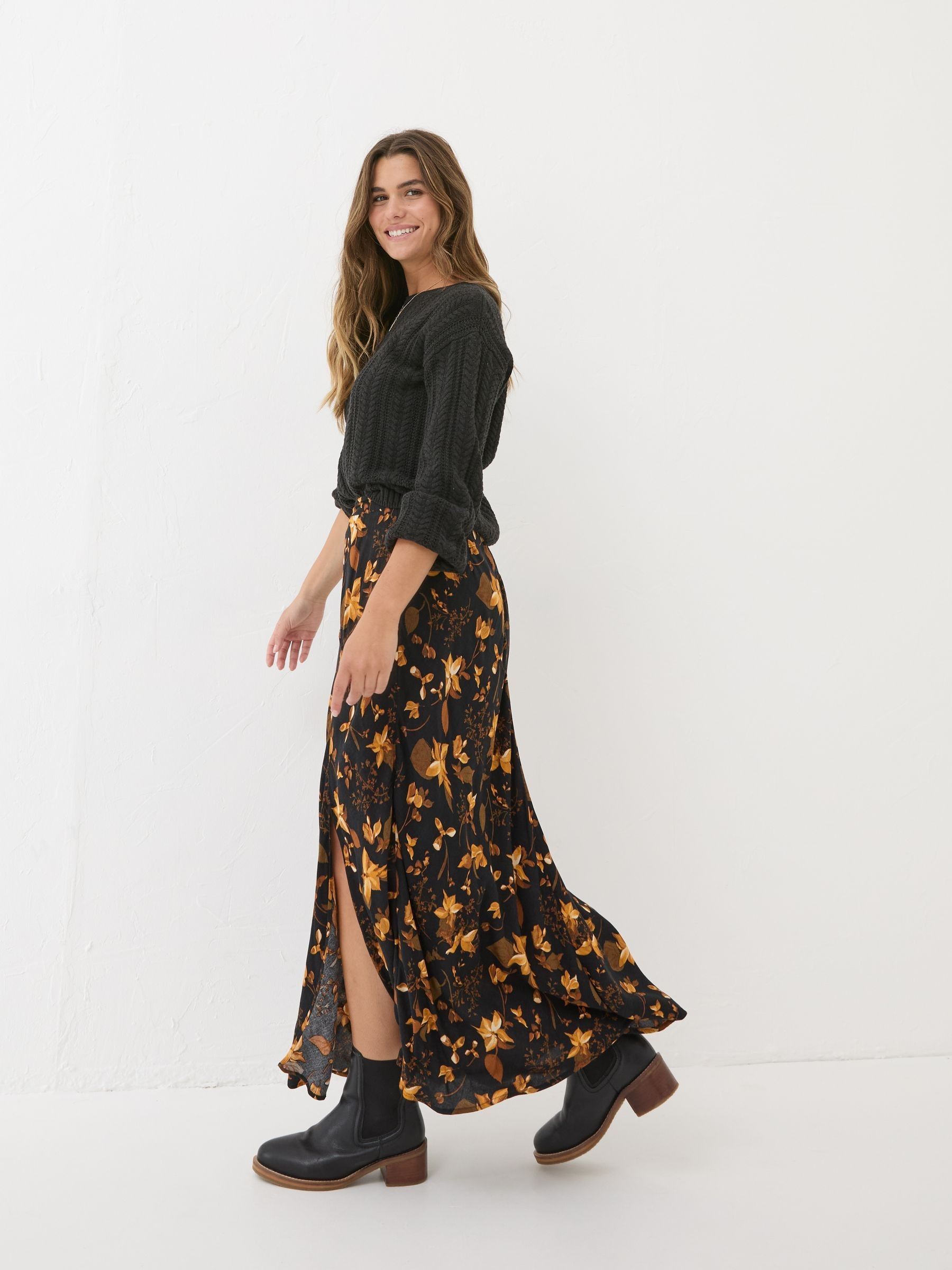 Black Willa Floral Skirt - Image 2 of 7