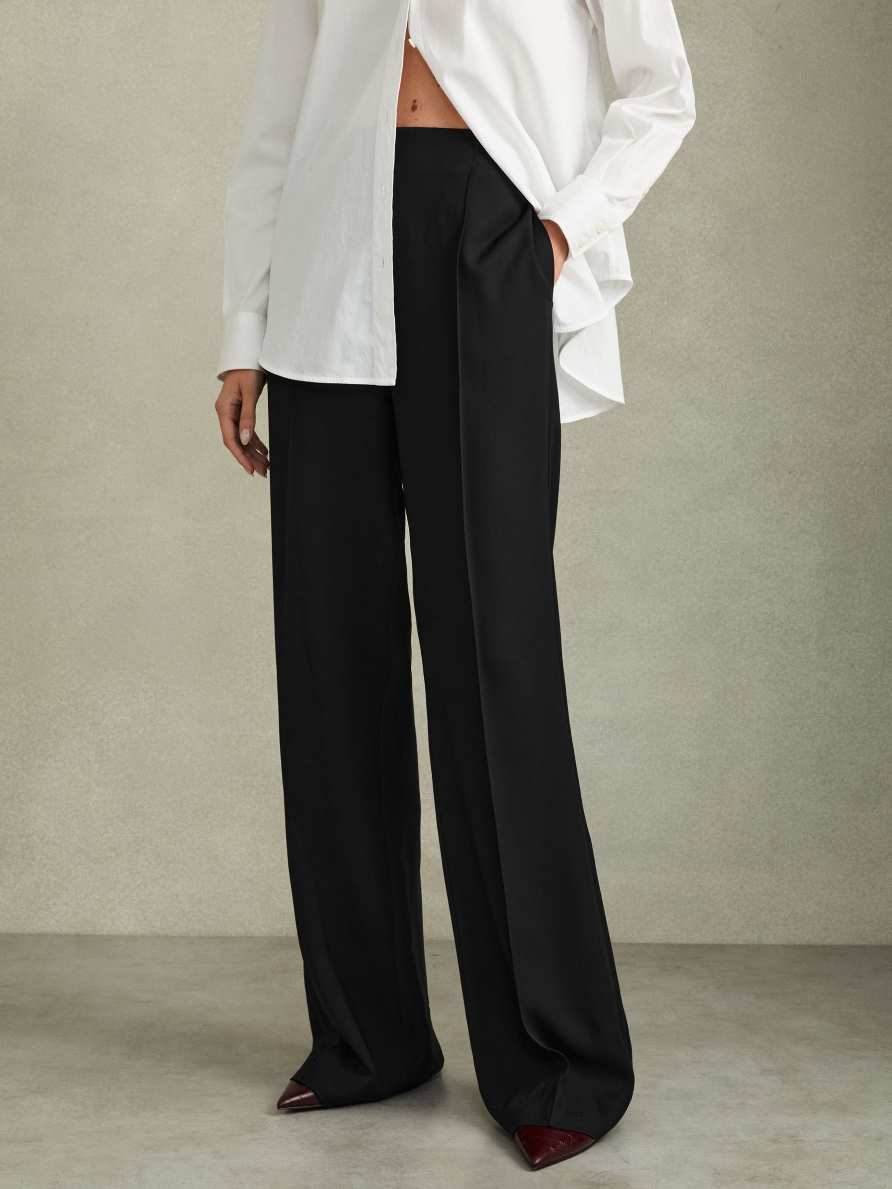 Fluid Wide Leg Trousers in Black - Image 3 of 6