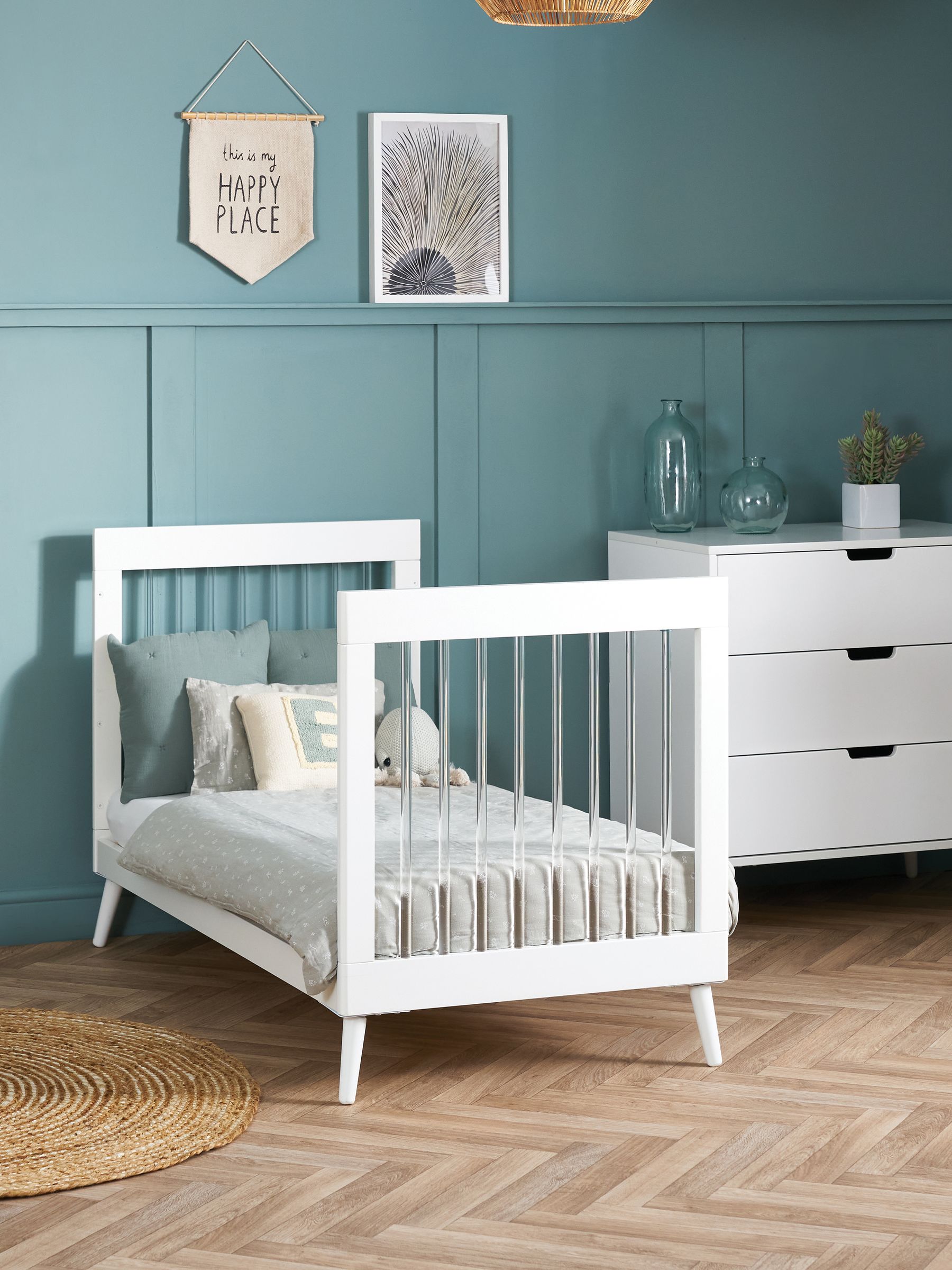 Obaby White with Acrylic Maya Nursery Cot Bed - Image 3 of 6