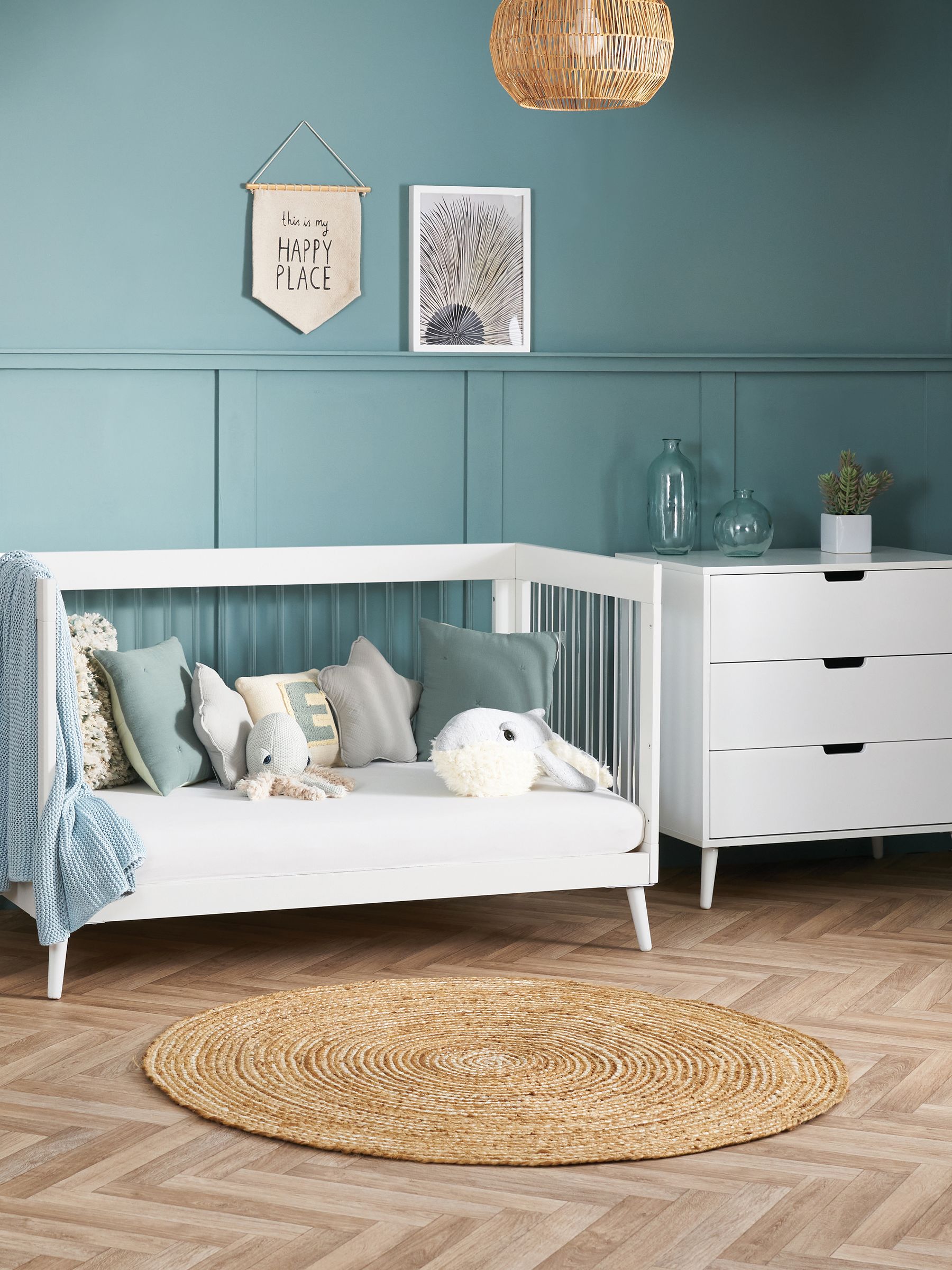 Obaby White with Acrylic Maya Nursery Cot Bed - Image 4 of 6