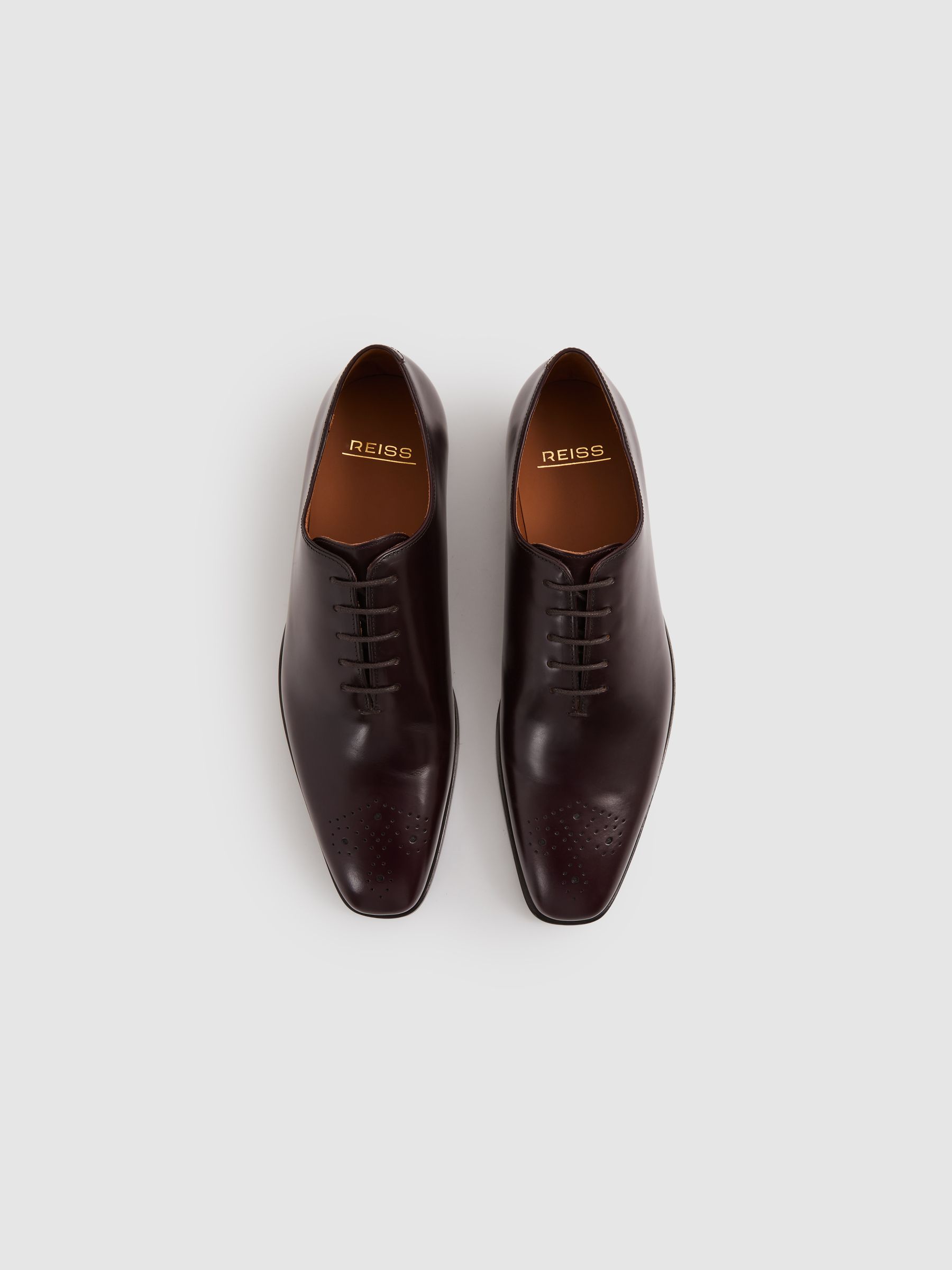 Leren Brogue Detail Vetersluiting Schoenen in Oxblood - Image 4 of 5