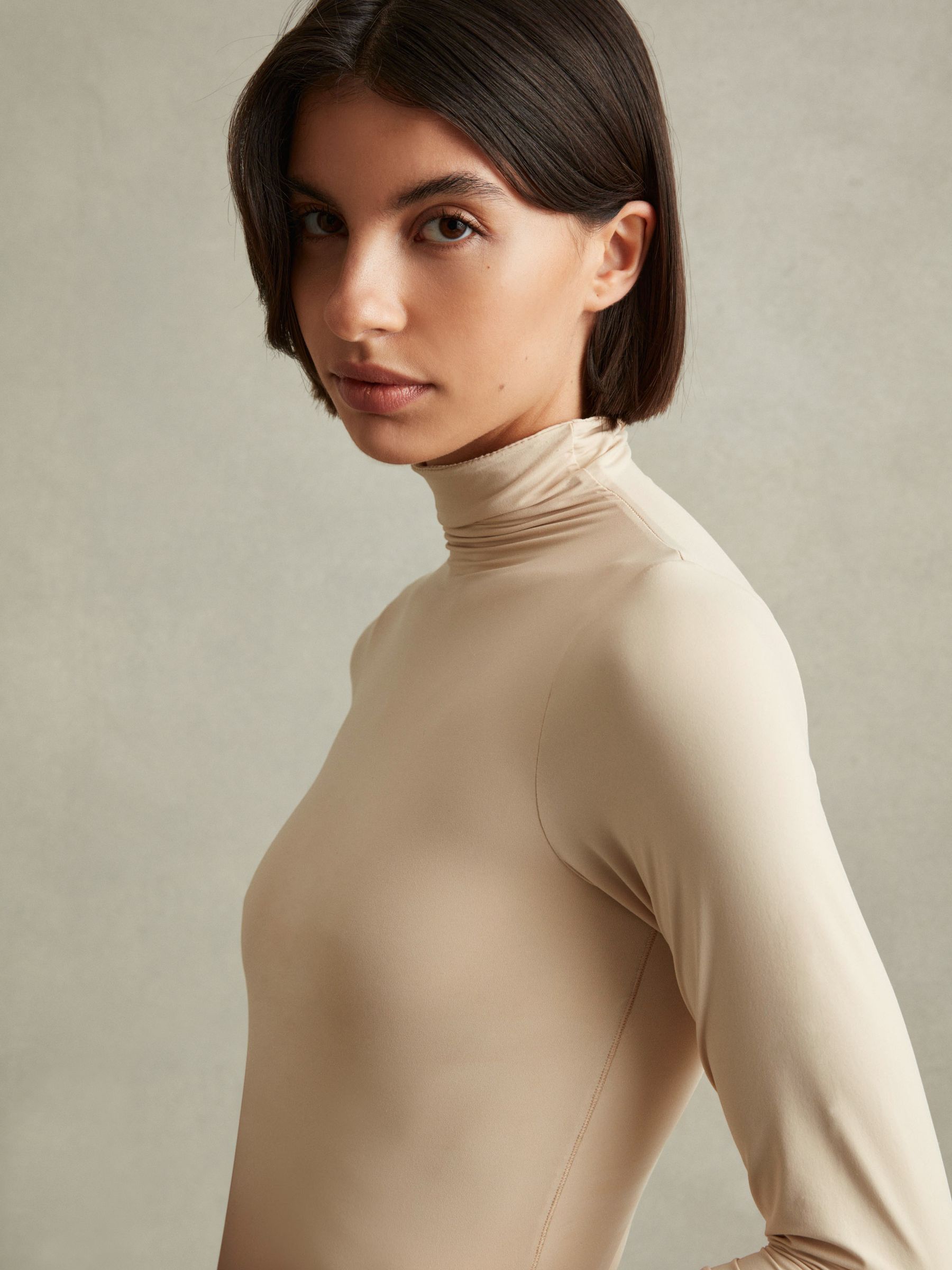 Alba Neutral Seamless Funnel Neck Thong Bodysuit - Image 3 of 5