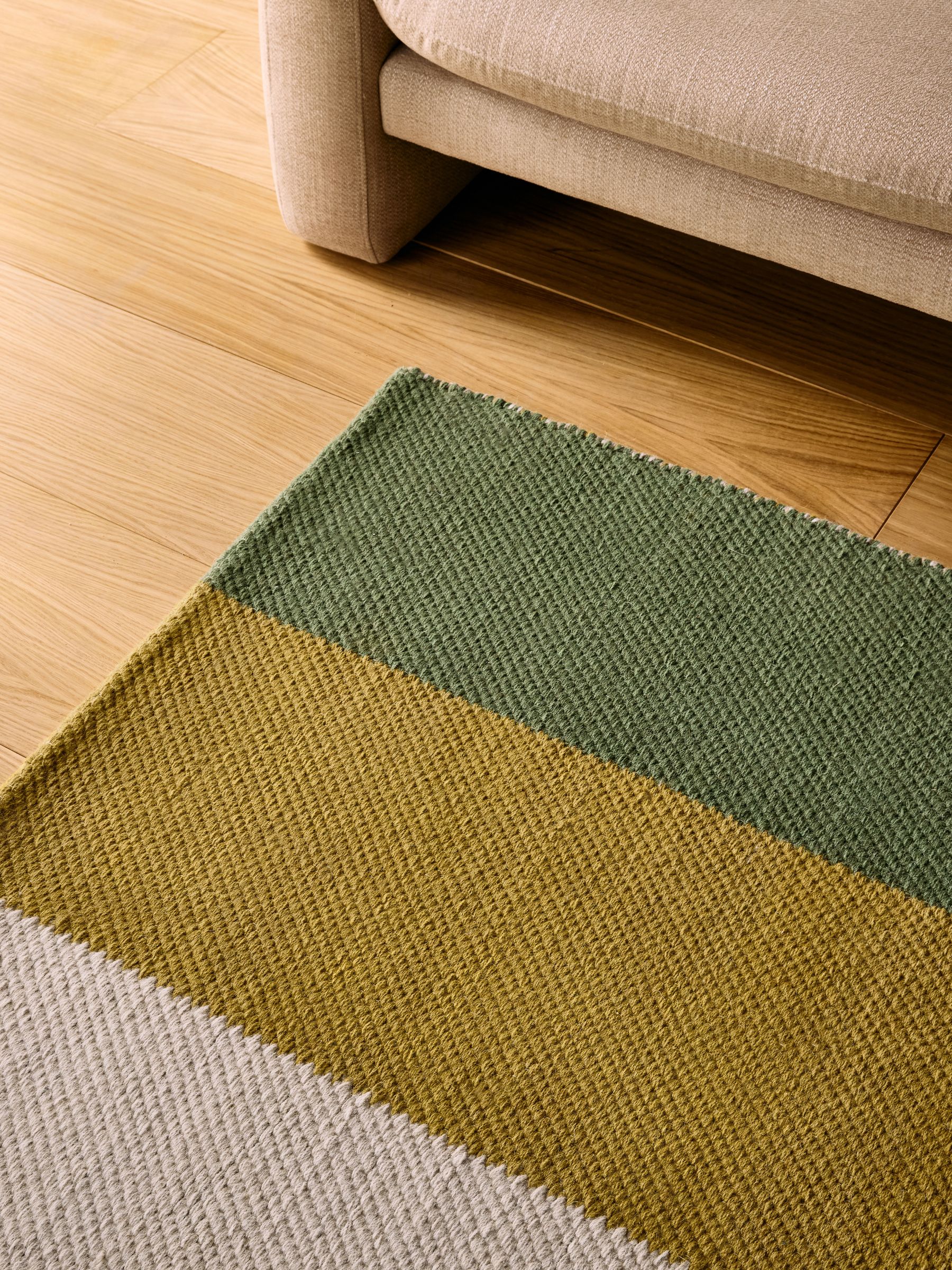 Thelma Wool Rug in Multi - Image 3 of 5
