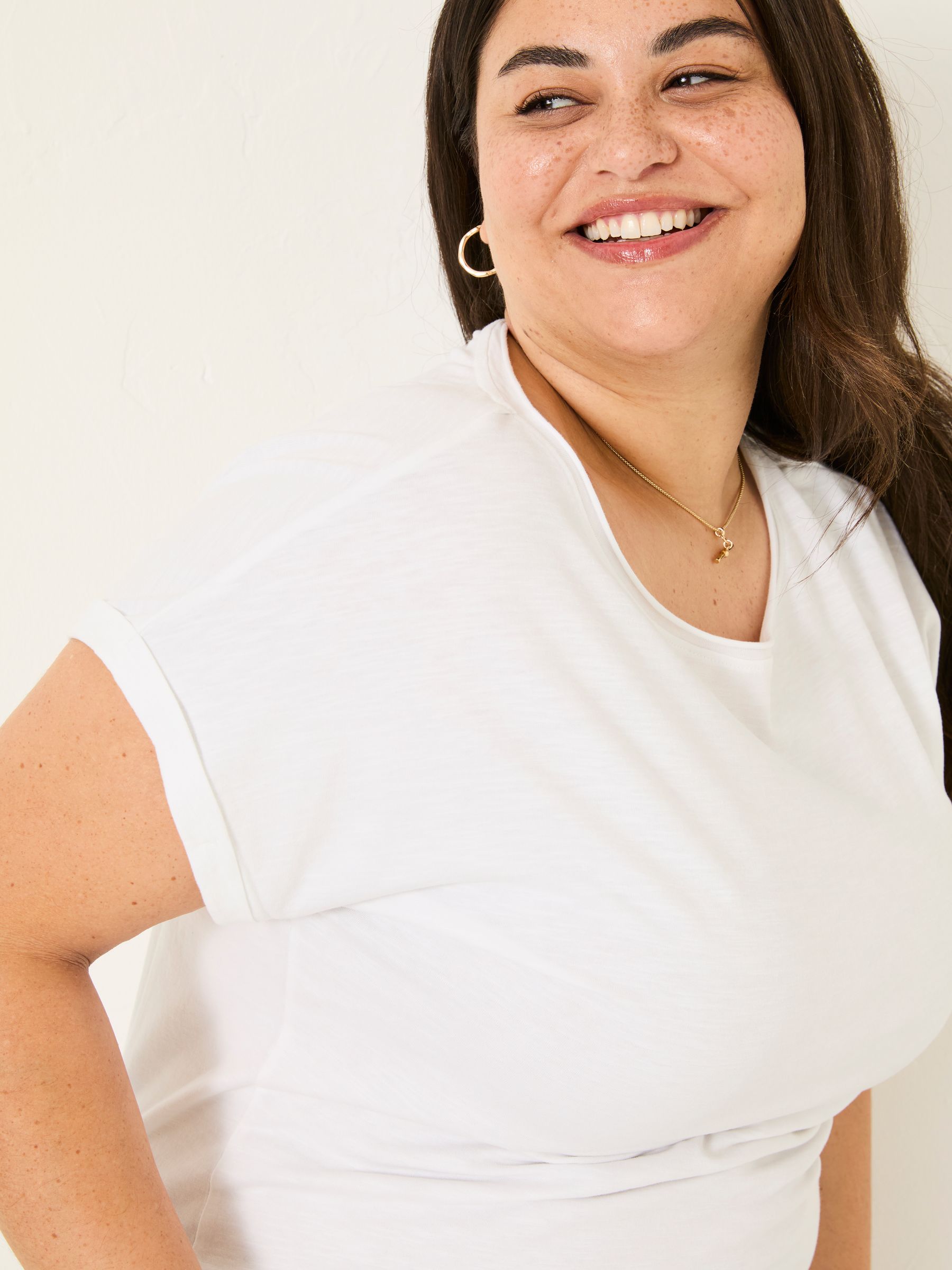 Ivy White T-Shirt - Image 11 of 13
