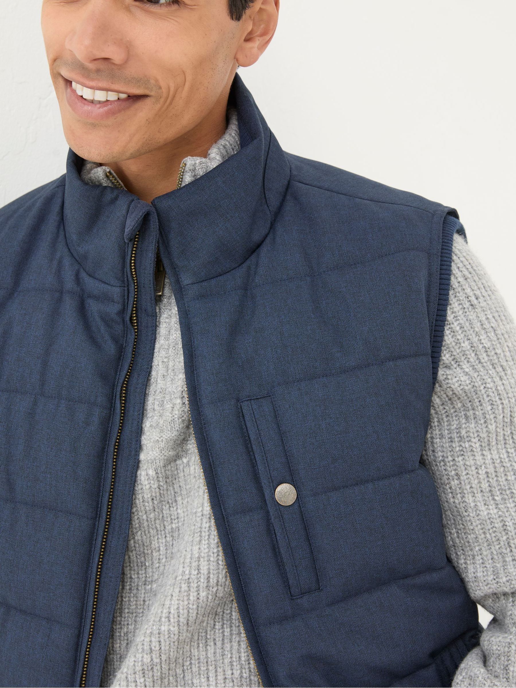 Exmouth Navy Blue Quilted Gilet - Image 5 of 7