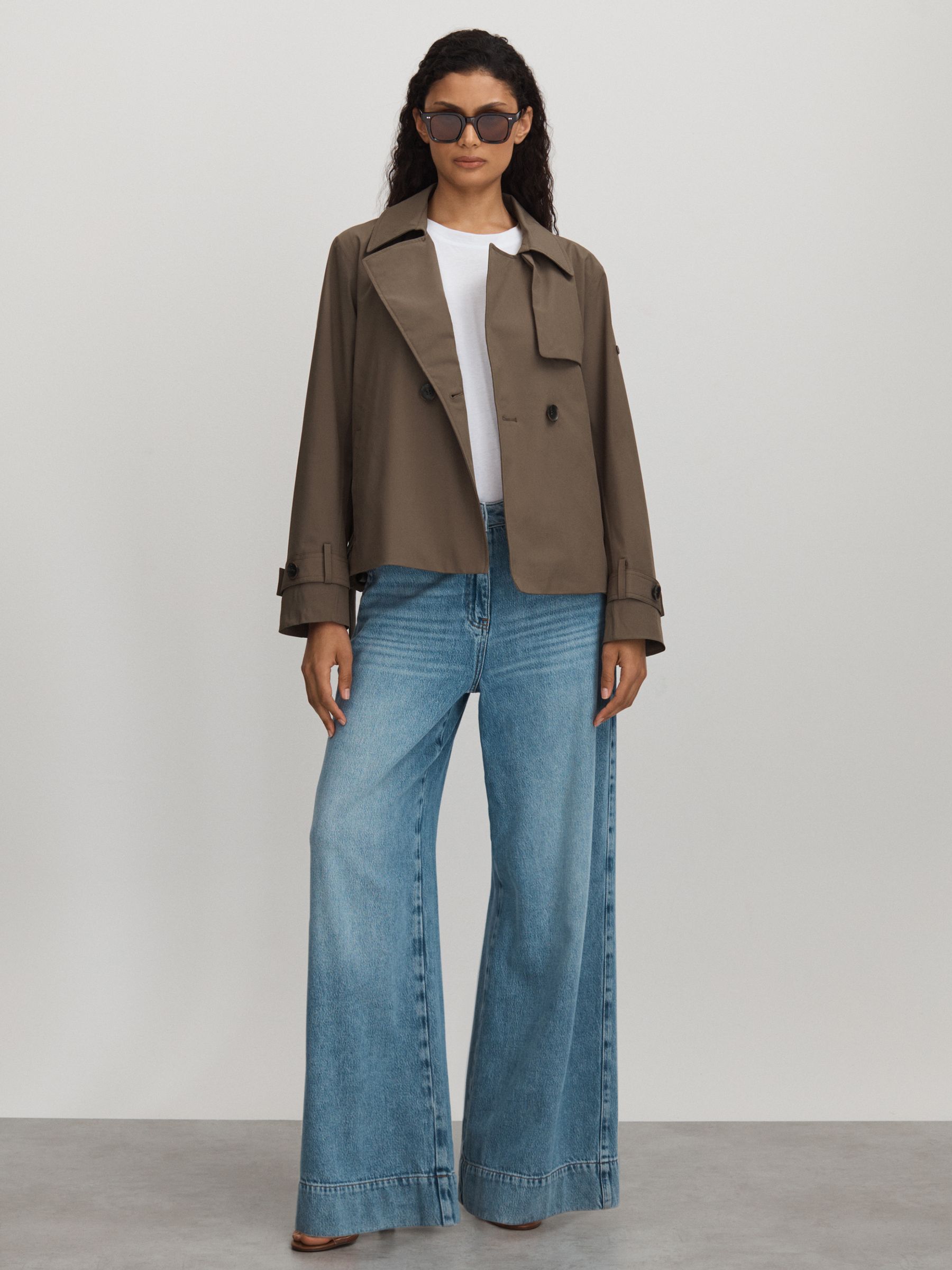 Scandinavian Edition Cropped Trench Coat in Brown - Image 3 of 6