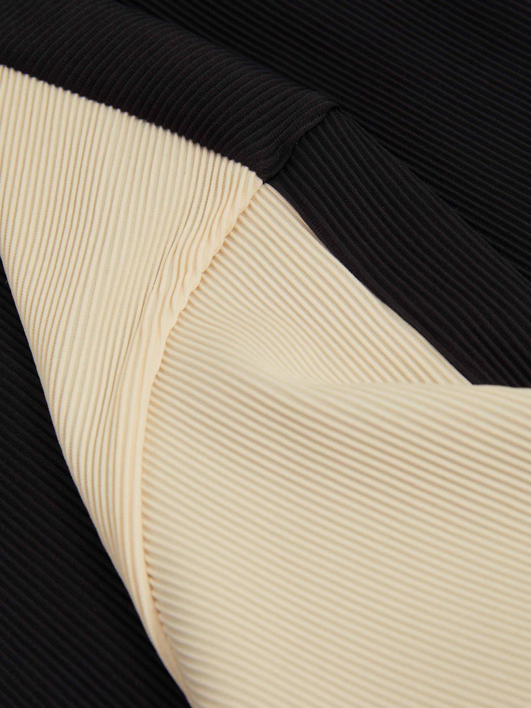 Oversized Plisse Crew Neck T-Shirt in Off White/Navy - Image 6 of 6