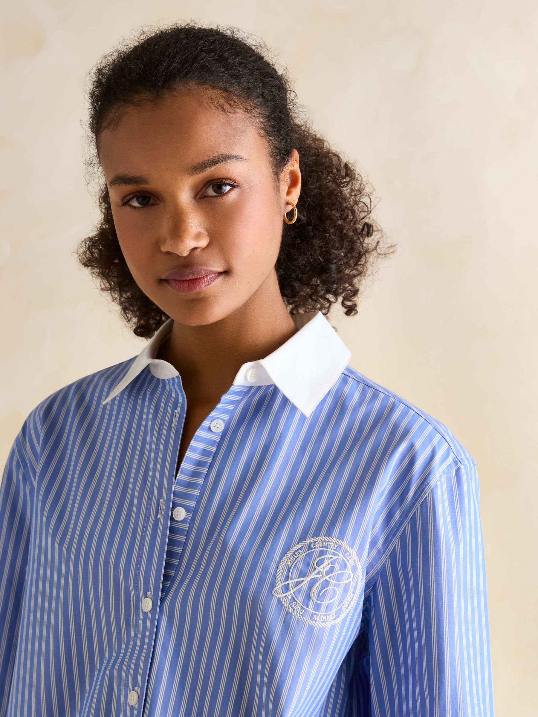 Amilla Blue & White Embroidery Longline Relaxed Fit Shirt - Image 4 of 9
