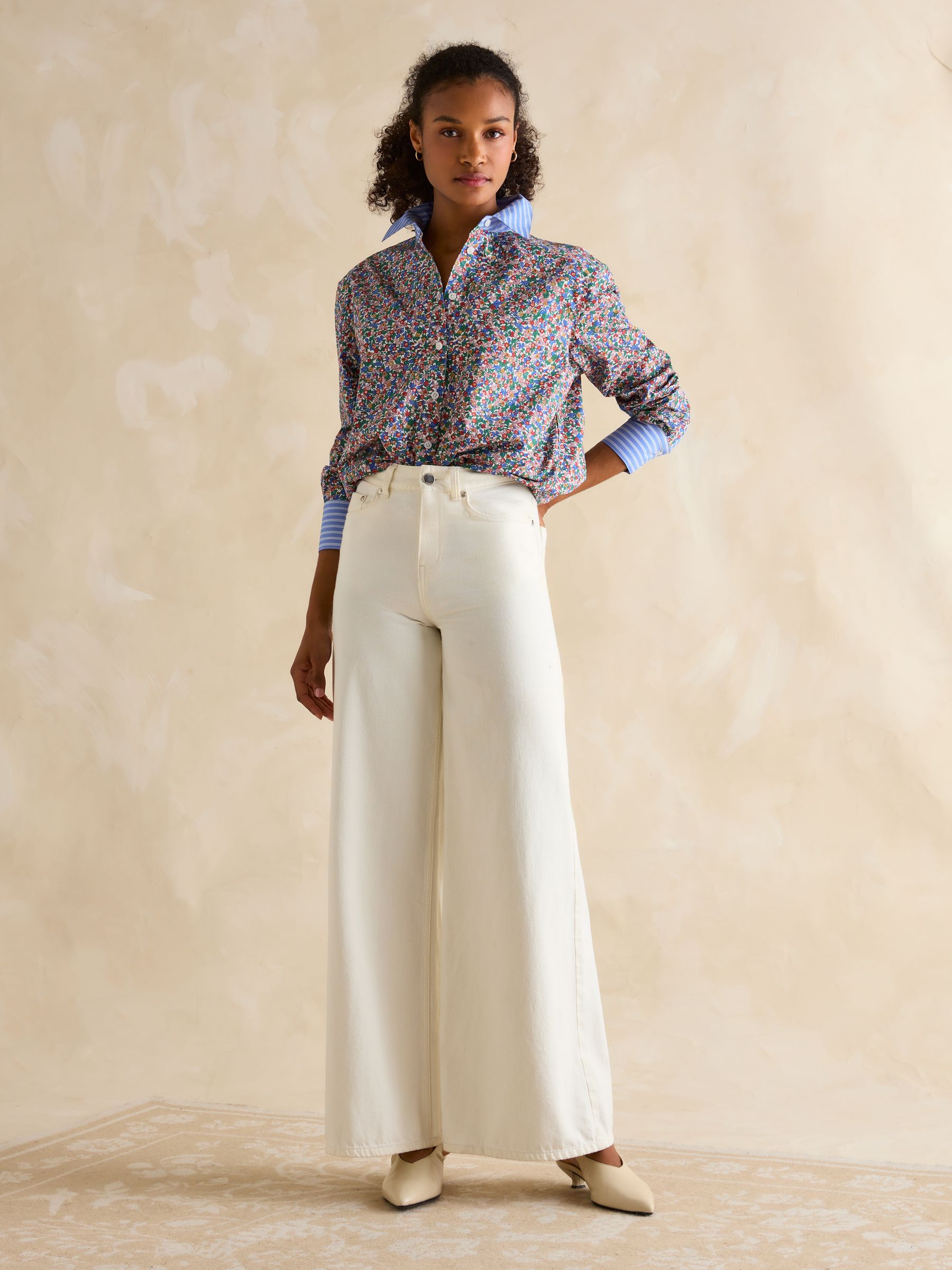 Amilla Ditsy Print Longline Relaxed Fit Shirt - Image 3 of 8