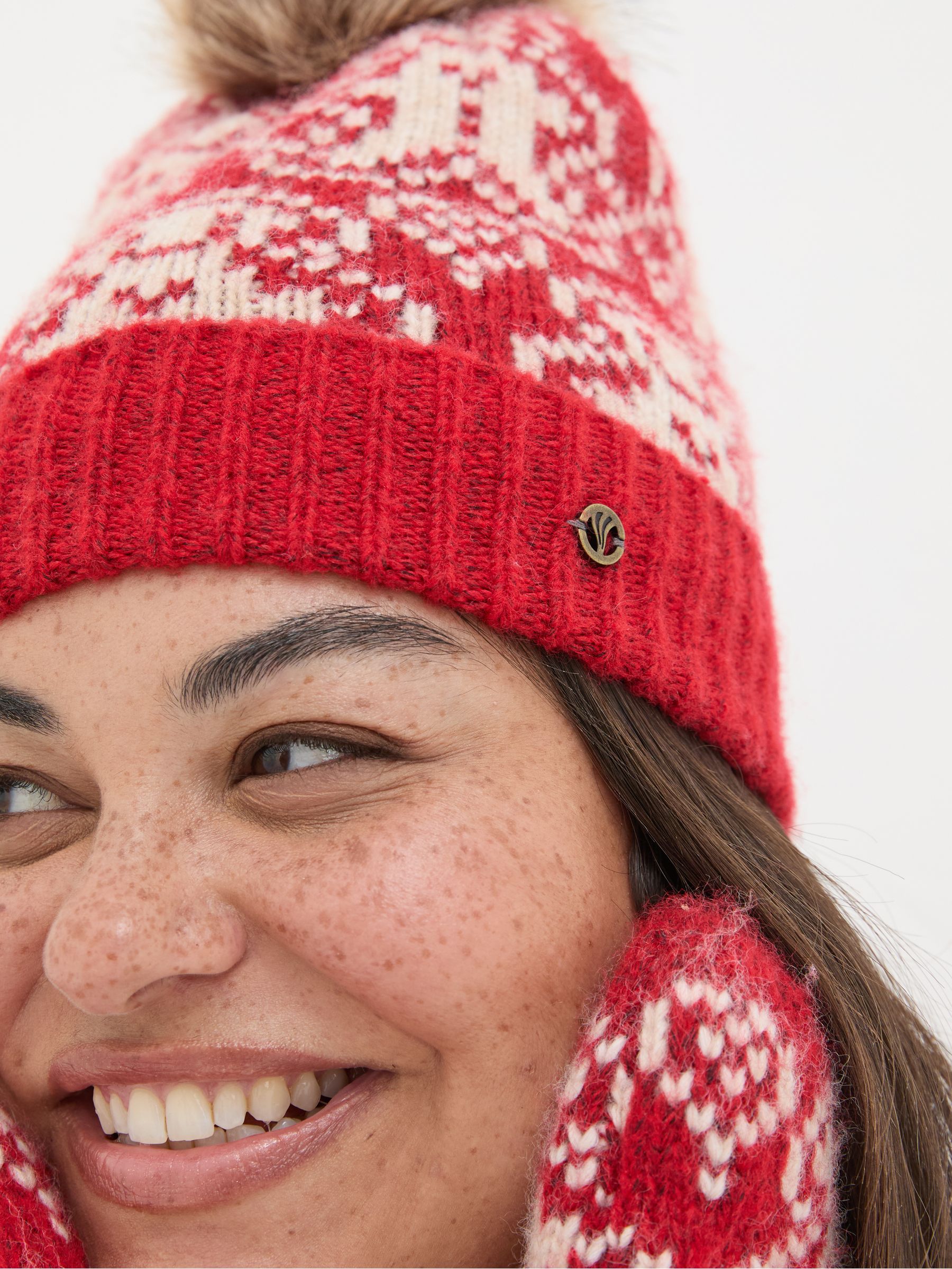 Red Ginger Bread Beanie Hat - Image 3 of 4