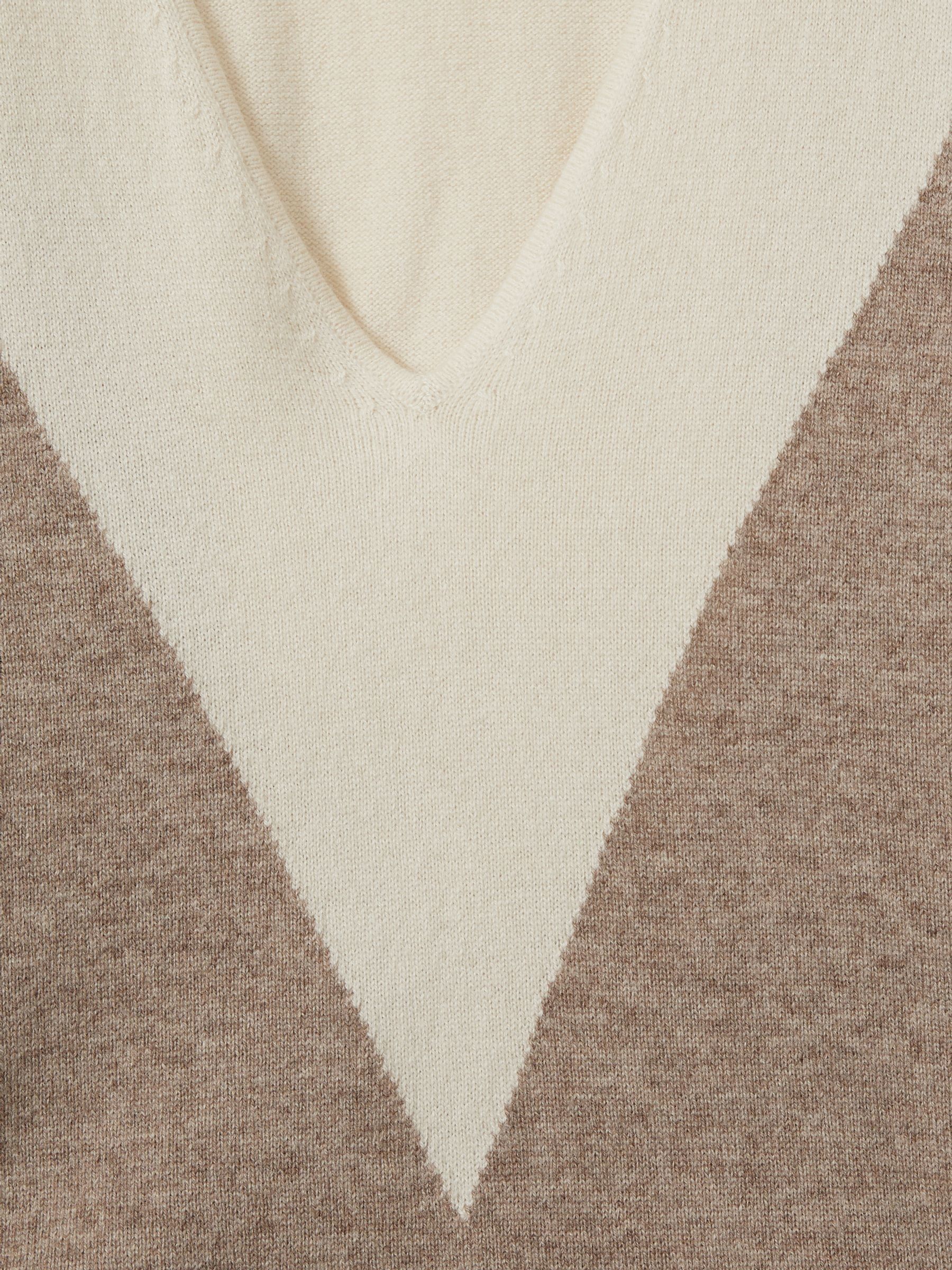 Wool Blend Colourblock V-Neck Jumper in Neutral/Black - Image 5 of 5