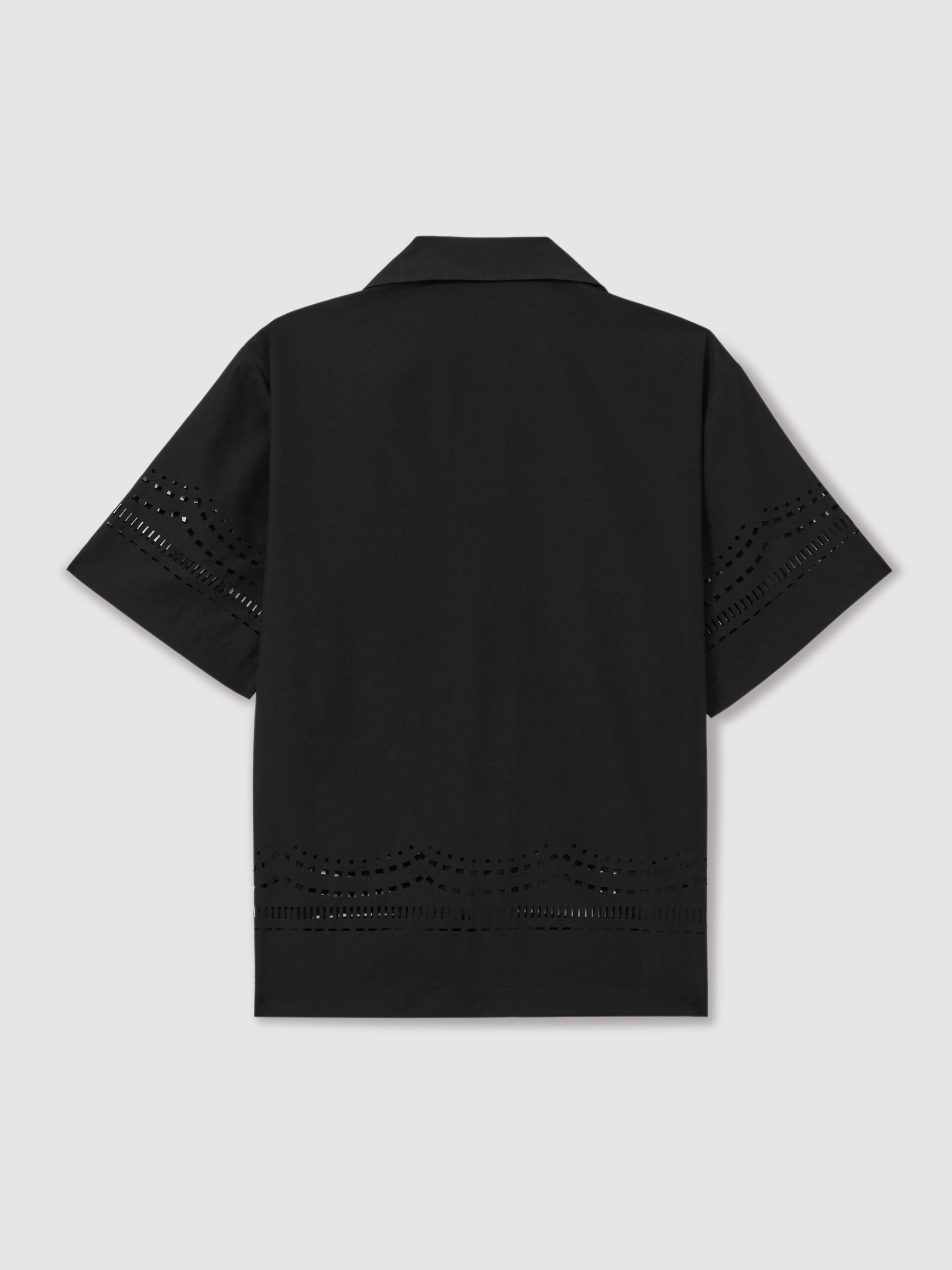 Reiss | Ché Poplin Laser Cut-Out Cuban Collar Shirt in Black - Image 3 of 5