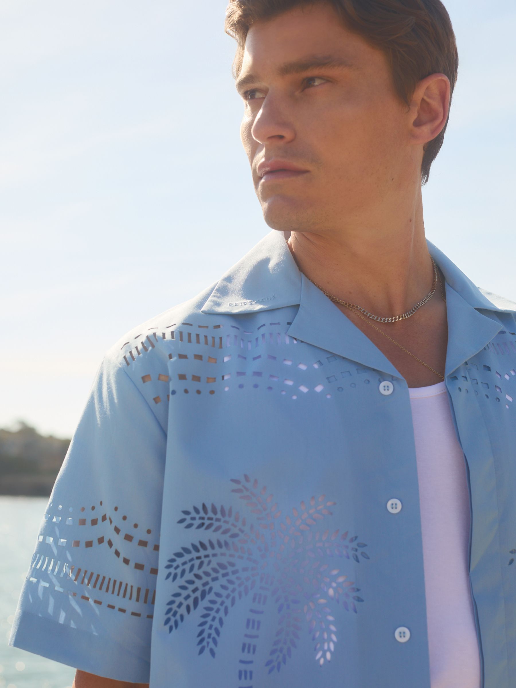 Reiss | Ché Poplin Laser Cut-Out Cuban Collar Shirt in Soft Blue - Image 3 of 6