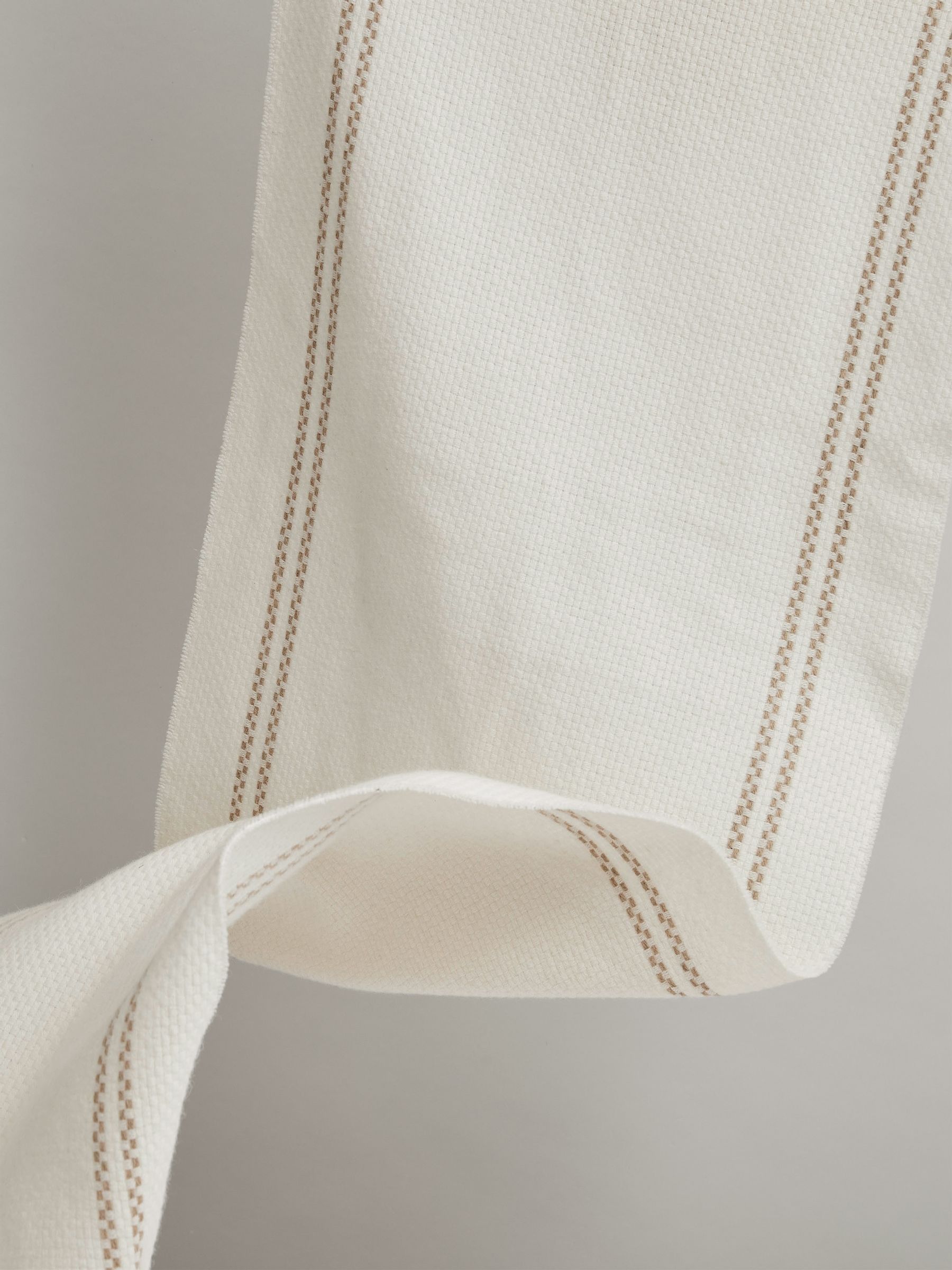 Wool-Cashmere Fringed Scarf in Cream - Image 4 of 4