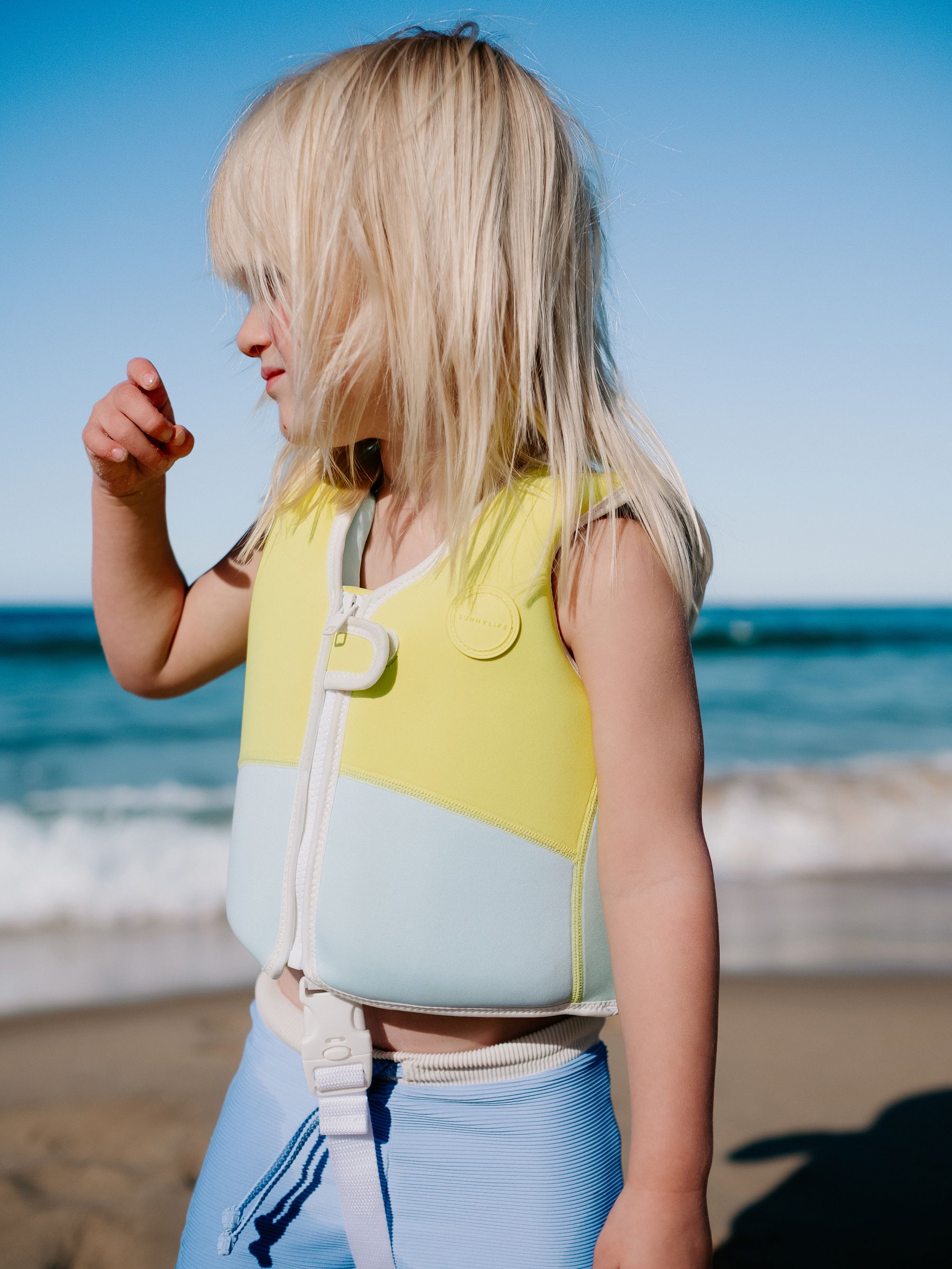 Sunnylife Salty the Shark Swim Vest - Image 6 of 6