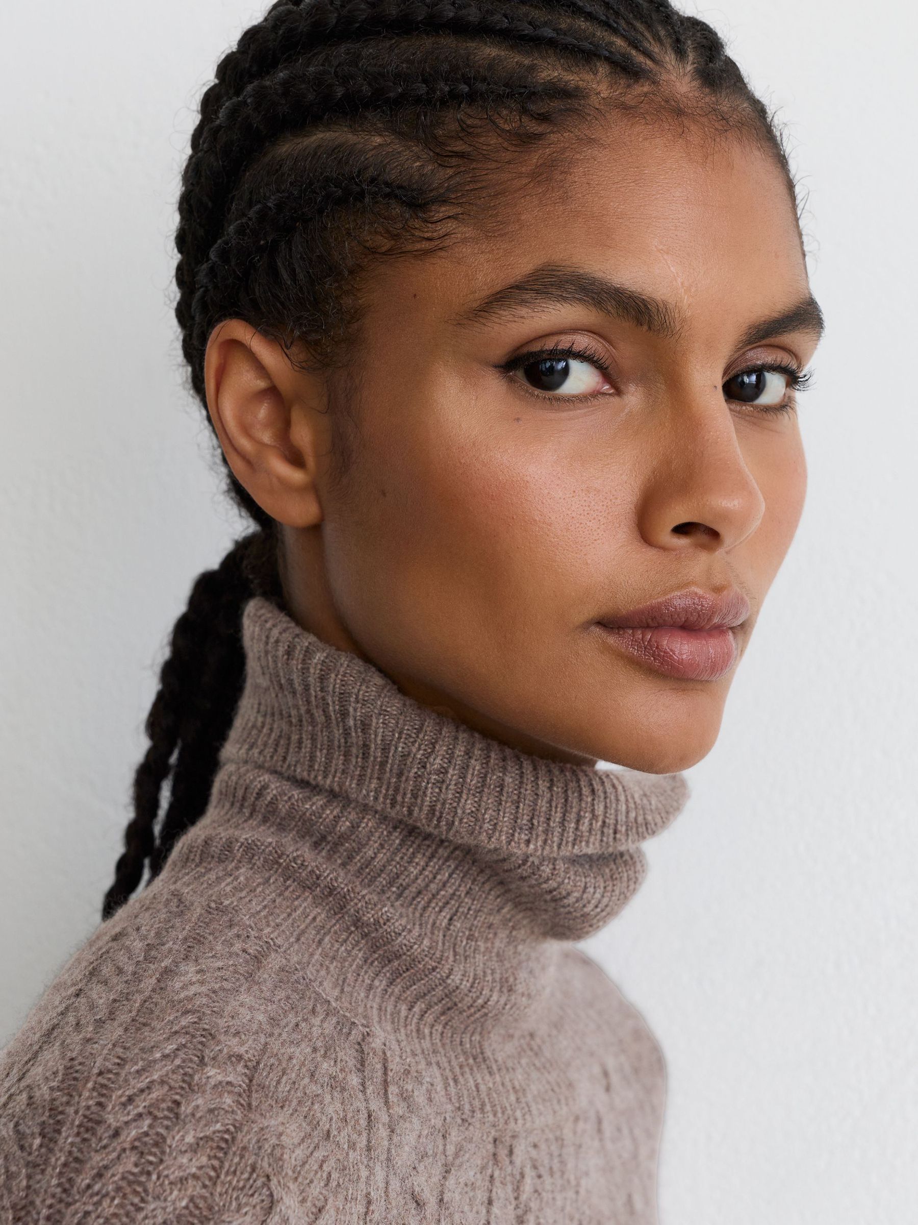 Wool-Cashmere Cable-Knit Roll-Neck Jumper in Neutral - Image 4 of 7